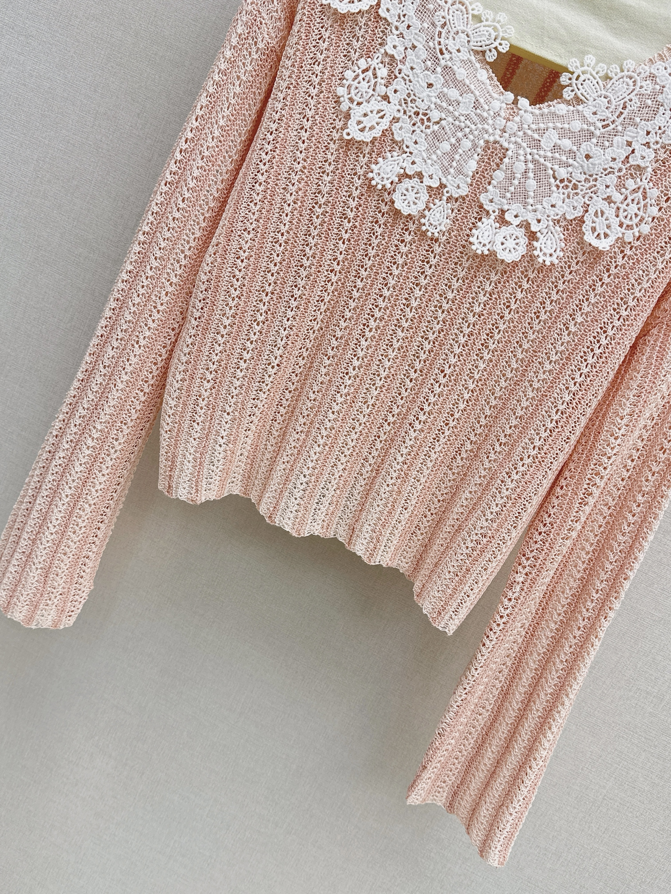 ES 26ss lace hollow sweater