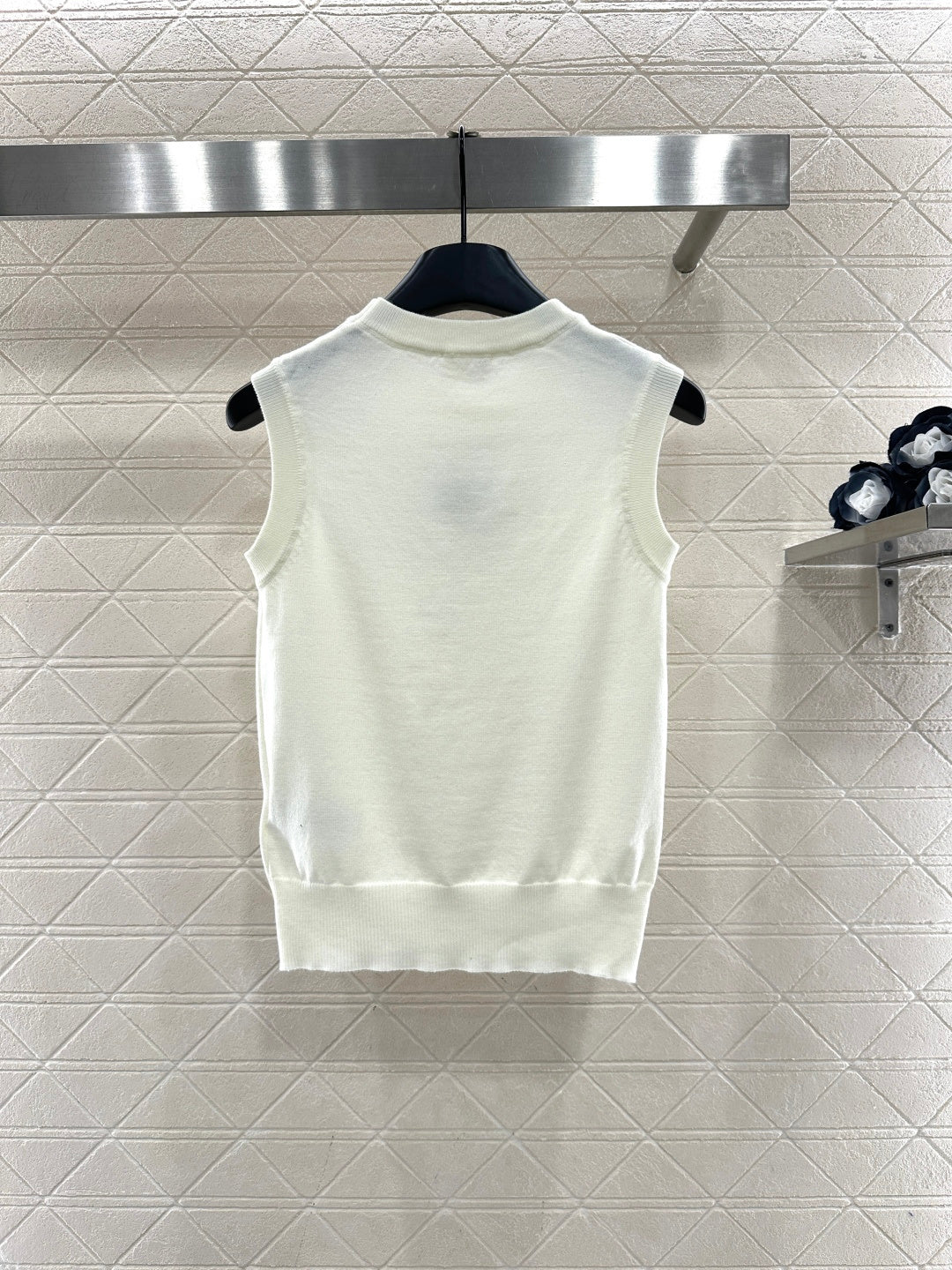 Celi 25fw knit vest