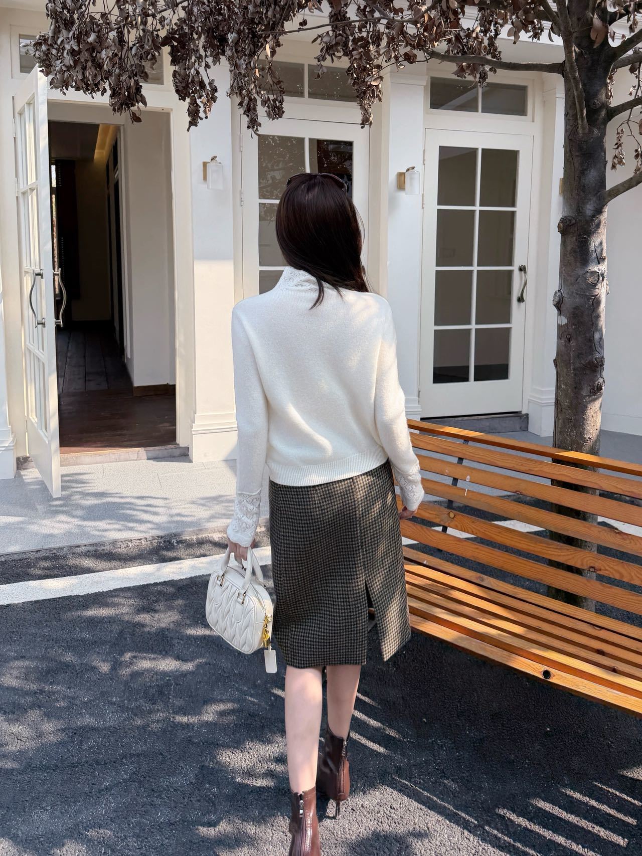 Chol 26ss high neck cardigan