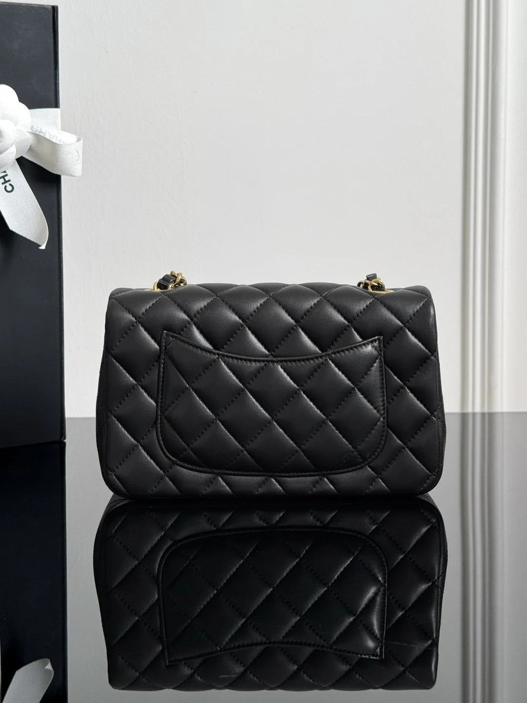 Chan cf20 chain shoulder bag