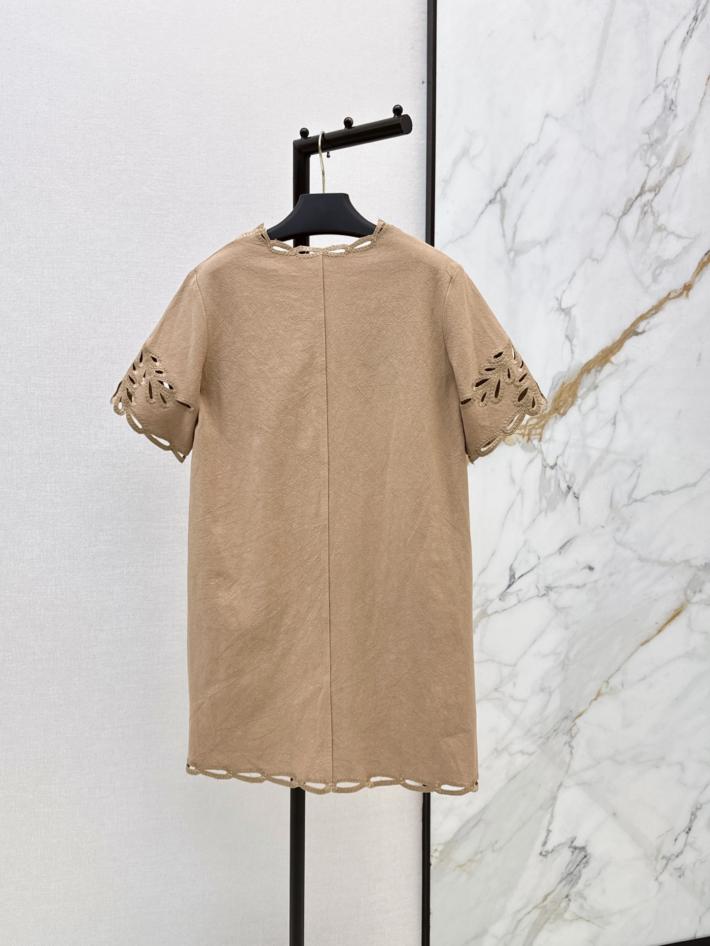 Valen 26ss embroidery dress