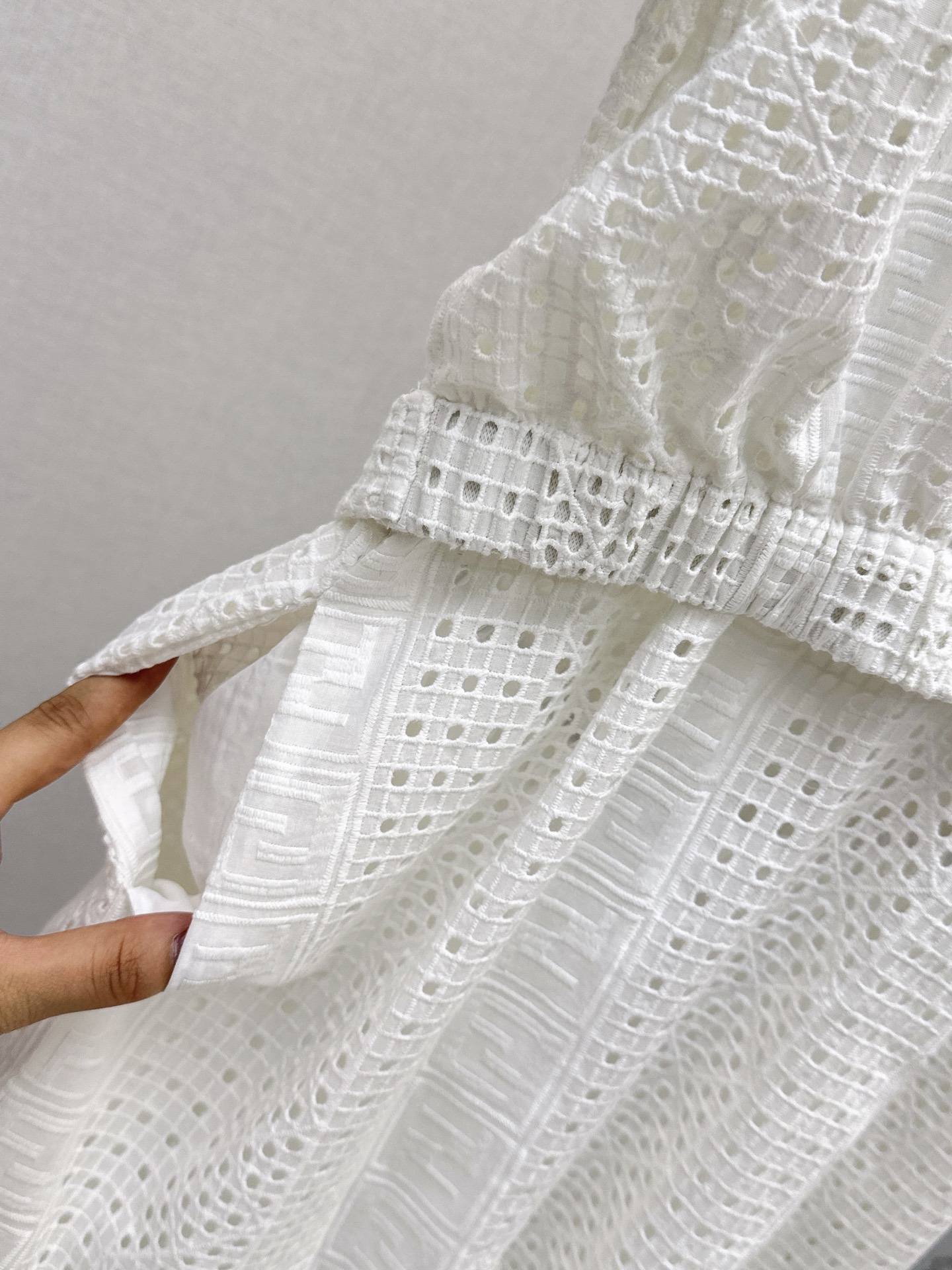 Fen 26ss hollow dress