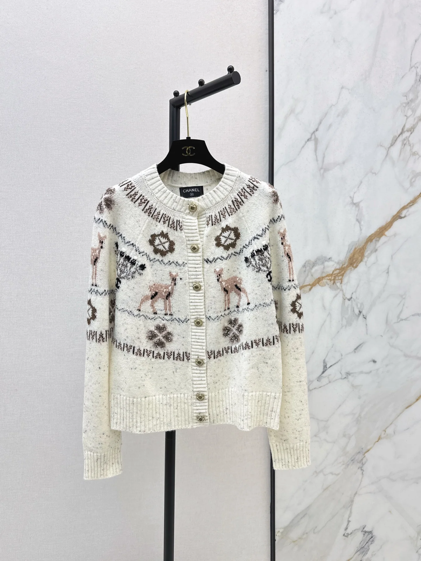 Chan 25fw christmas cardigan