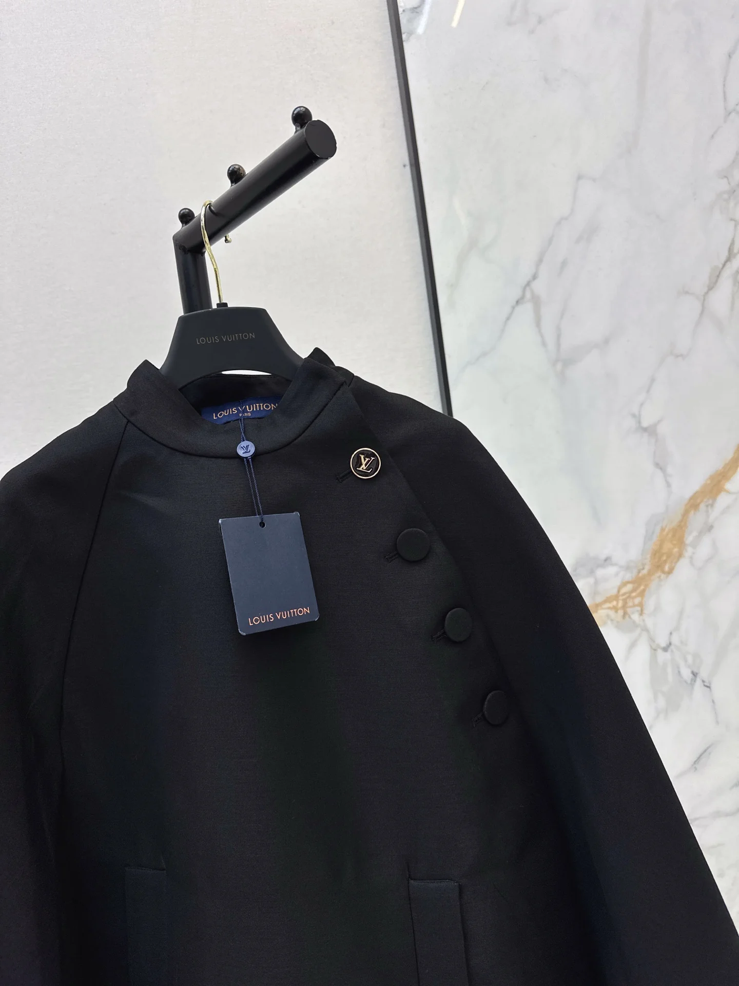 Louis 26ss cape coats