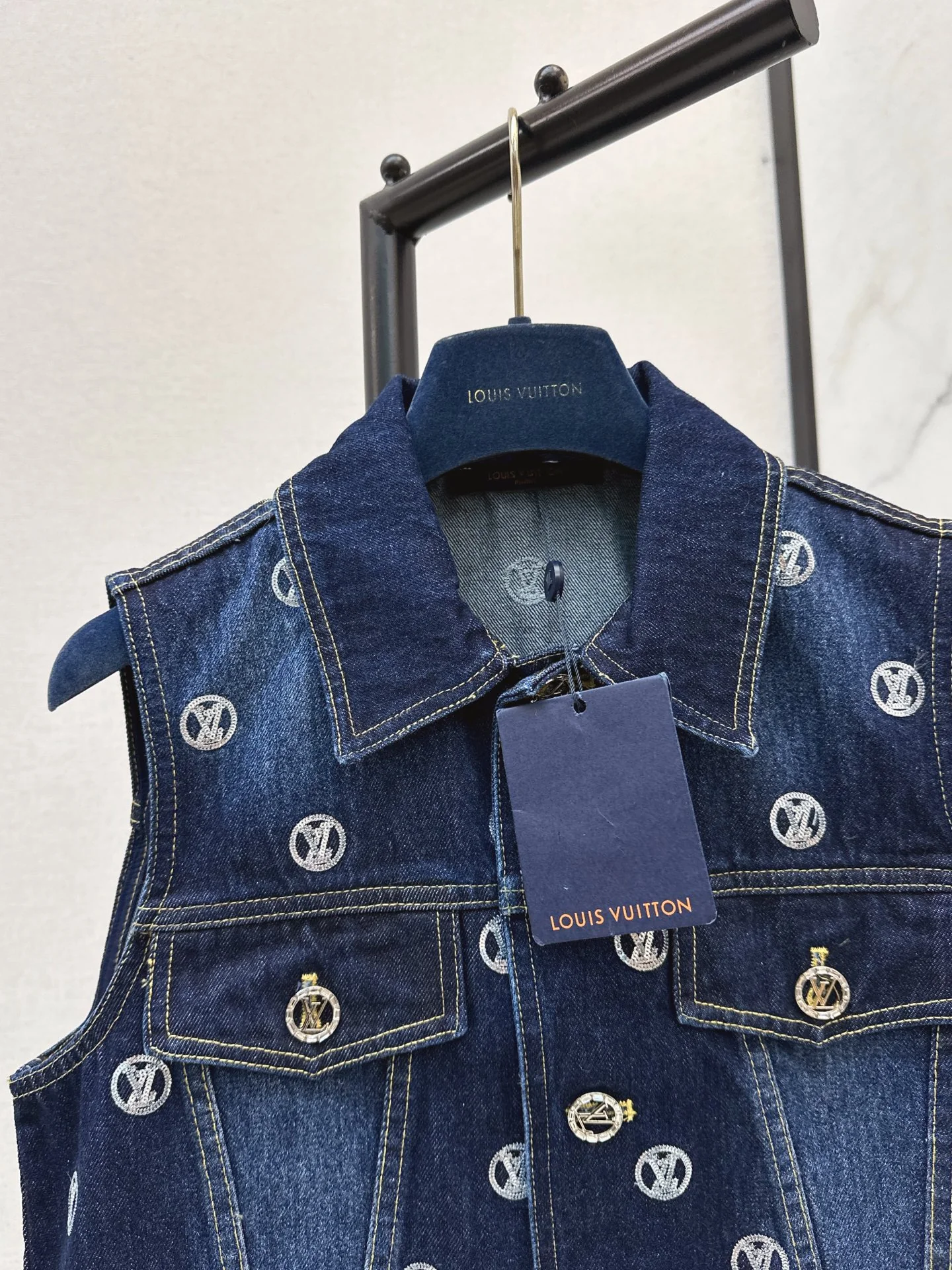 Louis 25fw embroidery denim vest