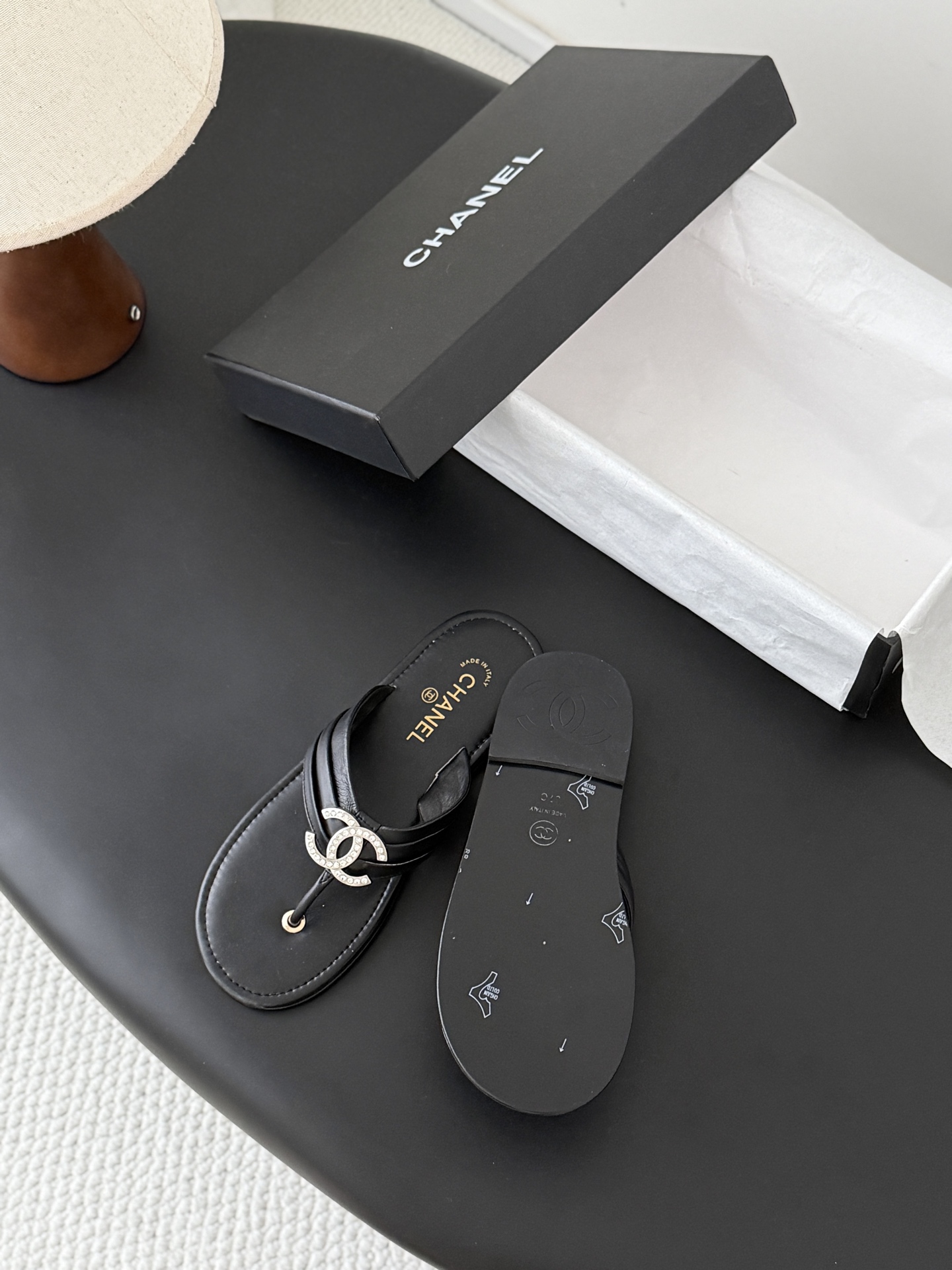 Chan 26K flip-flops