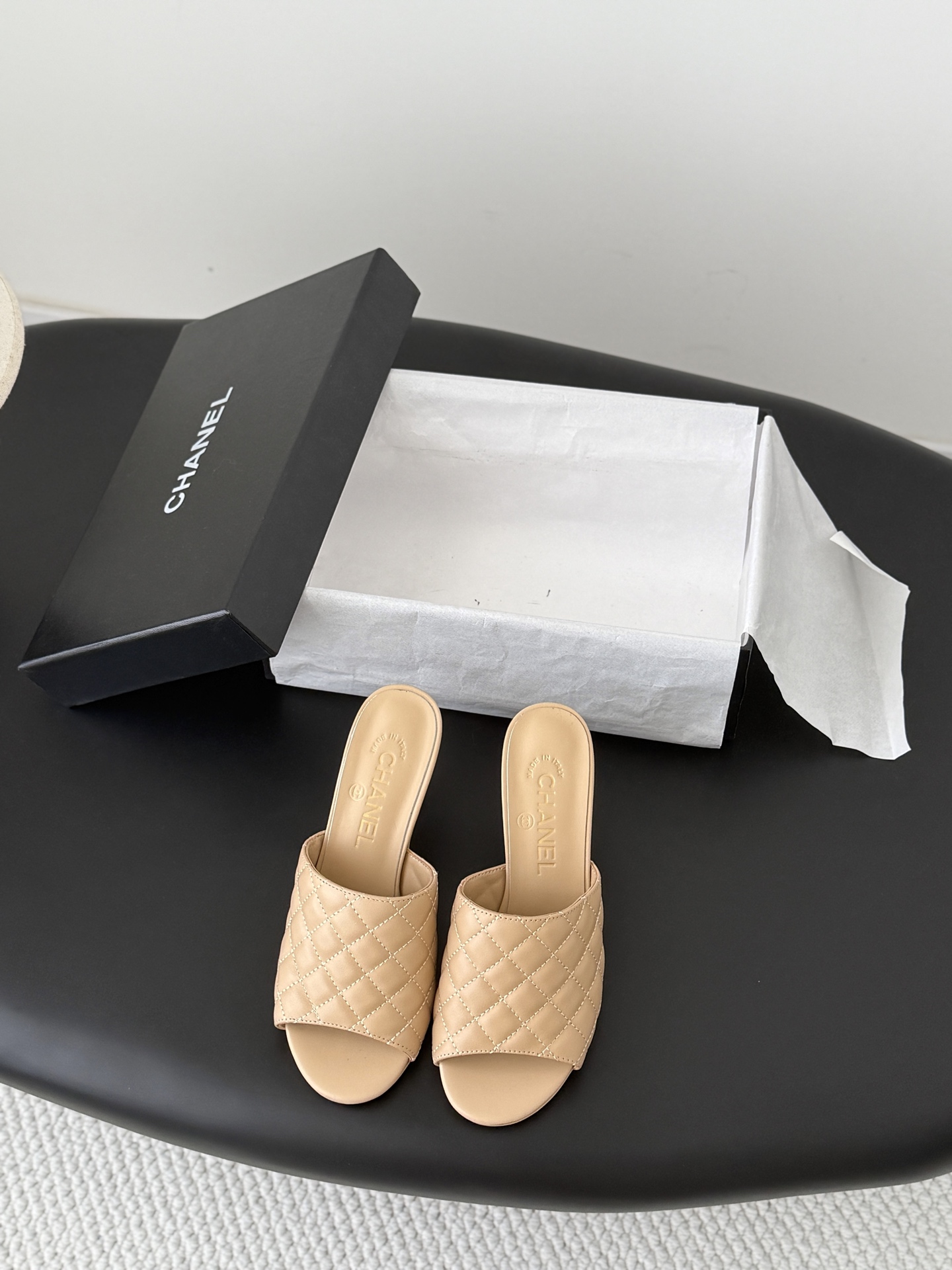 Chan 26ss kitten heels sandals