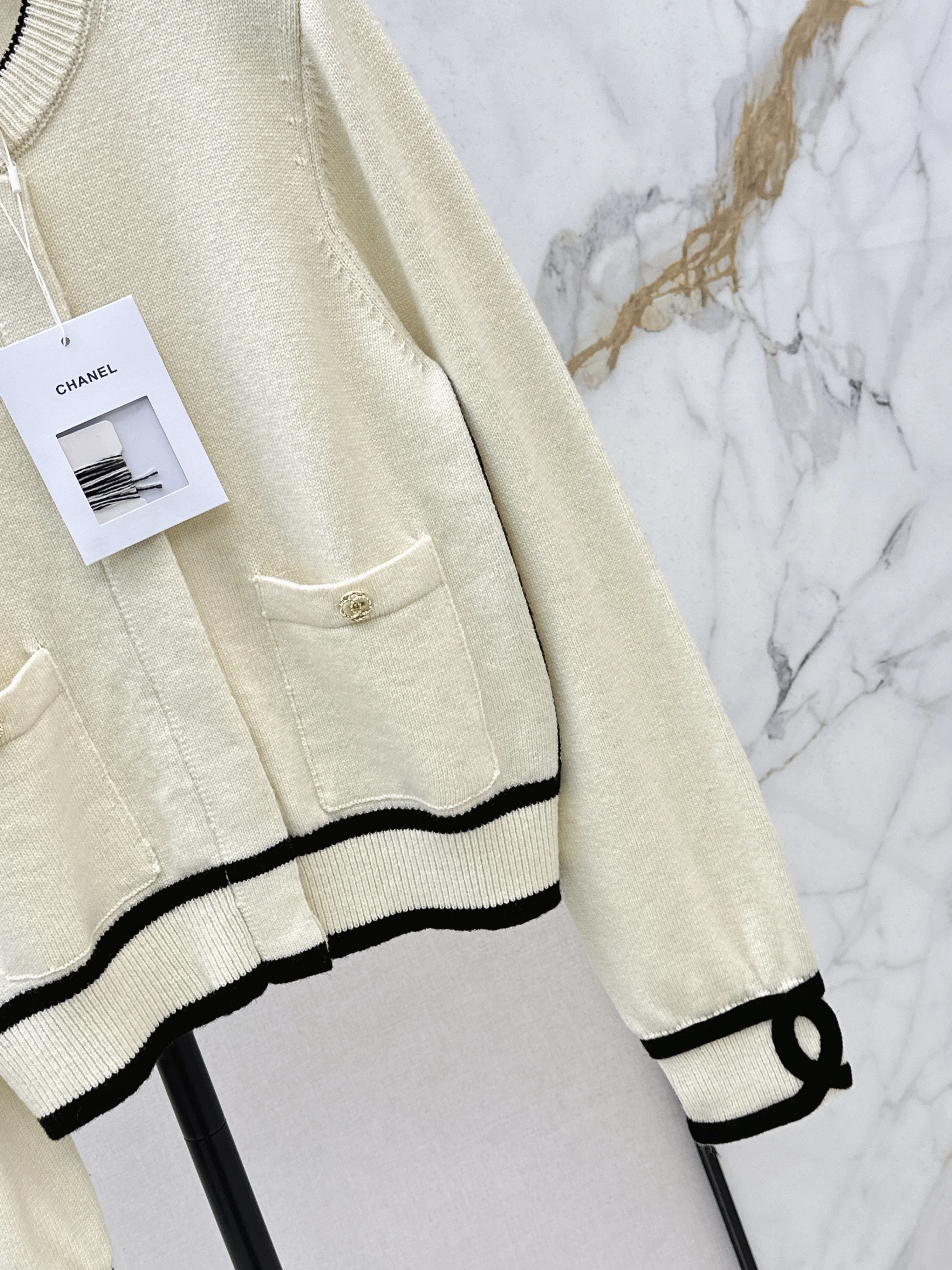 Chan 26ss jacquard cardigan