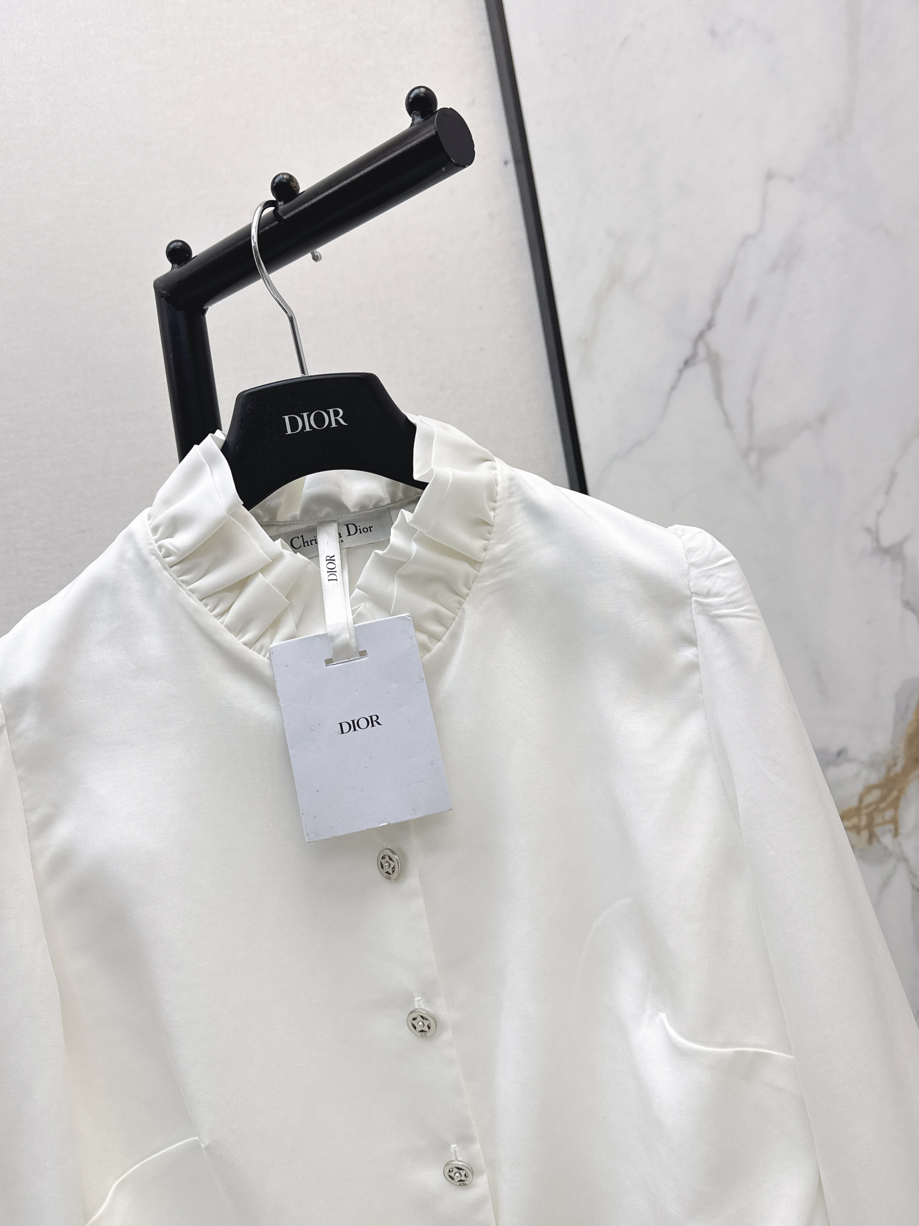 CD 26ss ruffle shirt