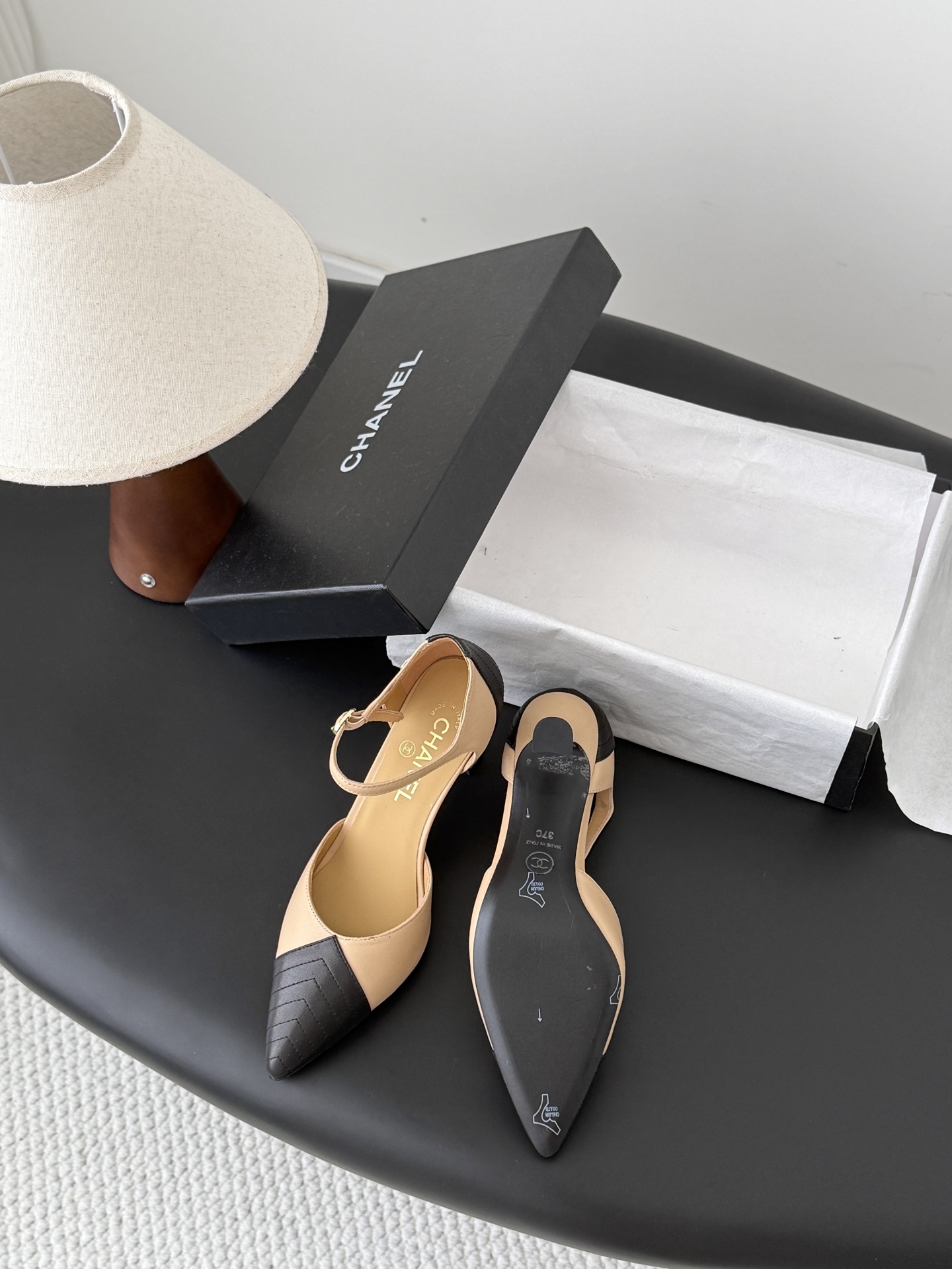 Chan 26P kitten heel sandals