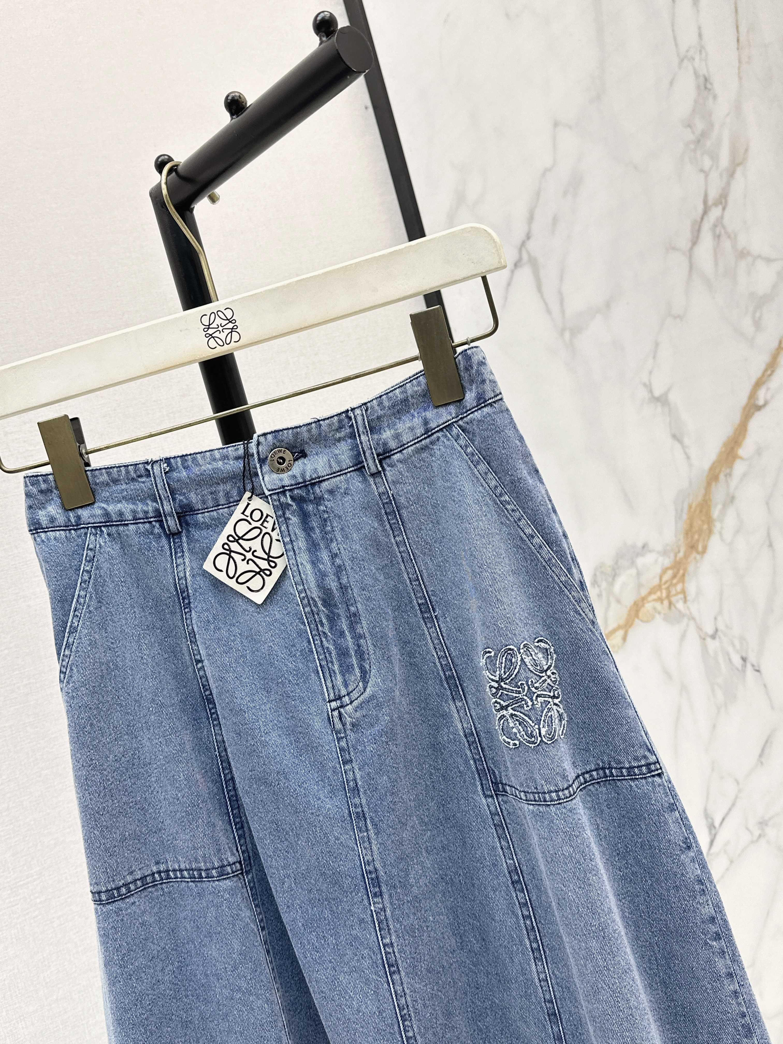 Loe 26ss High-Waisted A-Line Denim Skirt