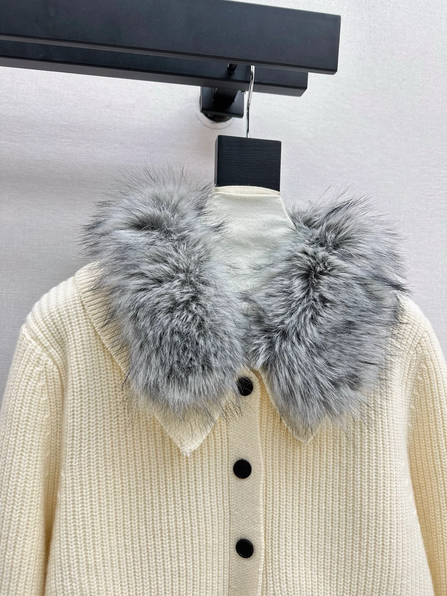 Fend 25fw wool cardigan jacket