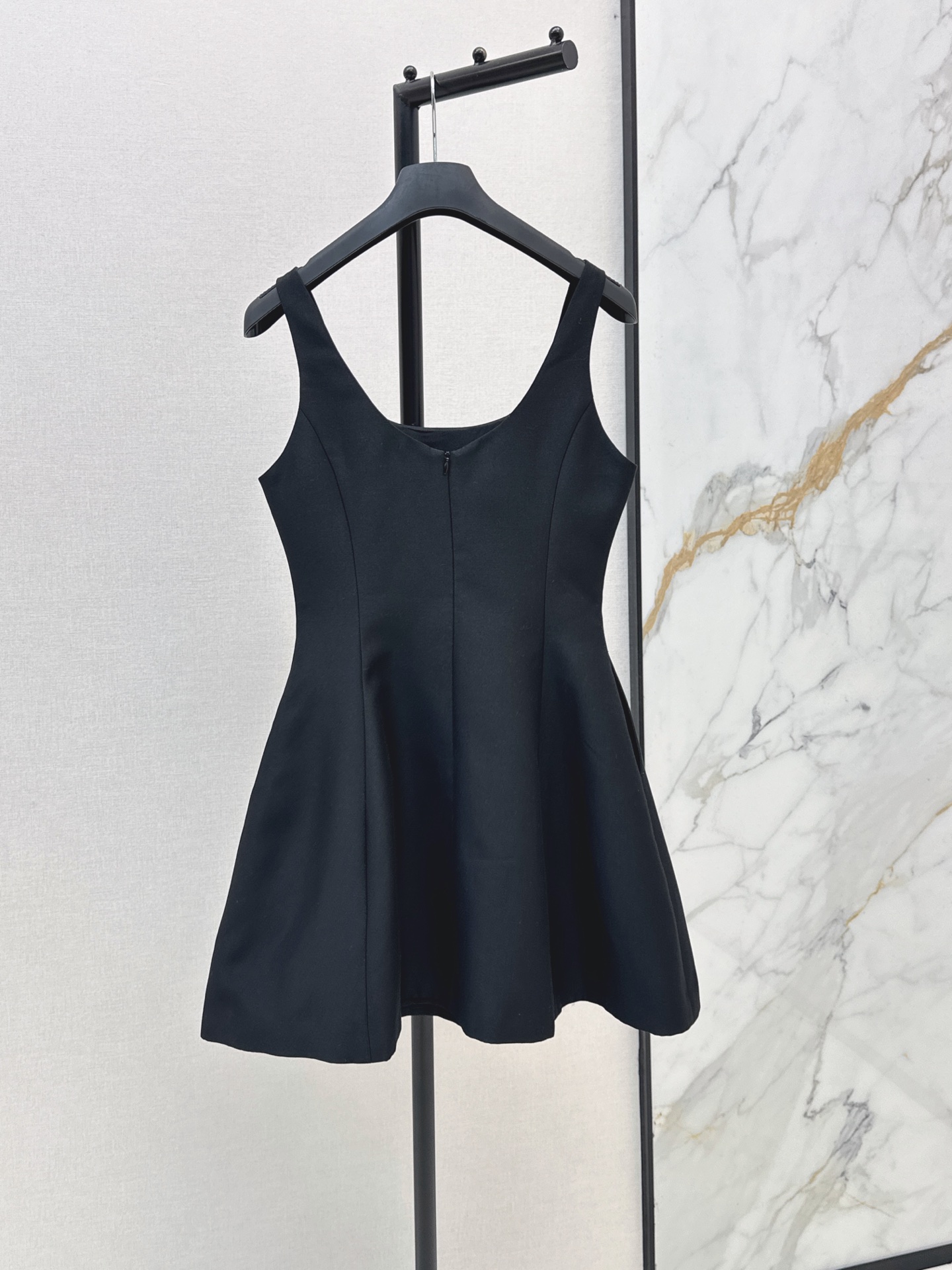 CD 26ss bow slip dress