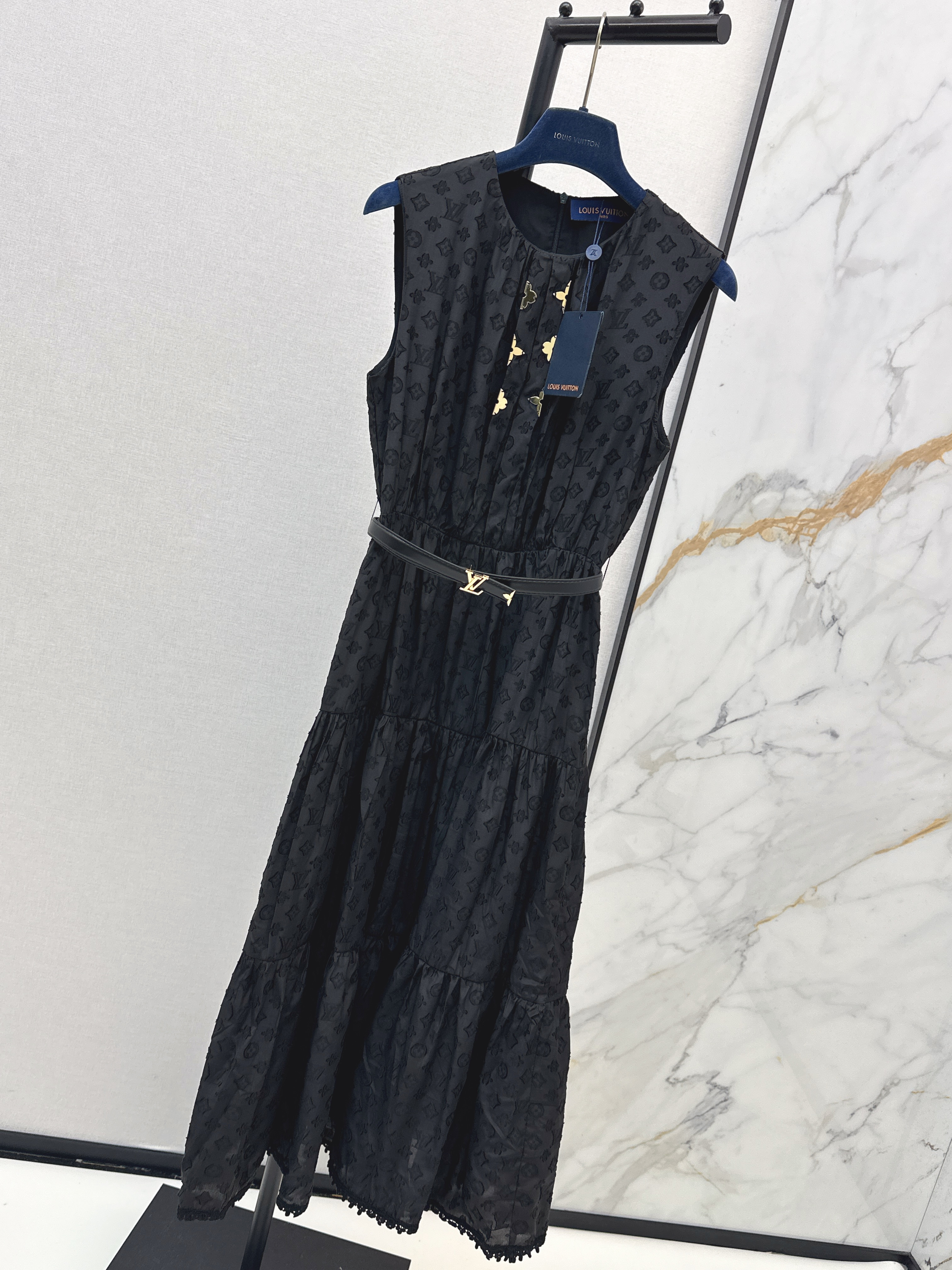 Loui 26ss jacquard sleeveless dress