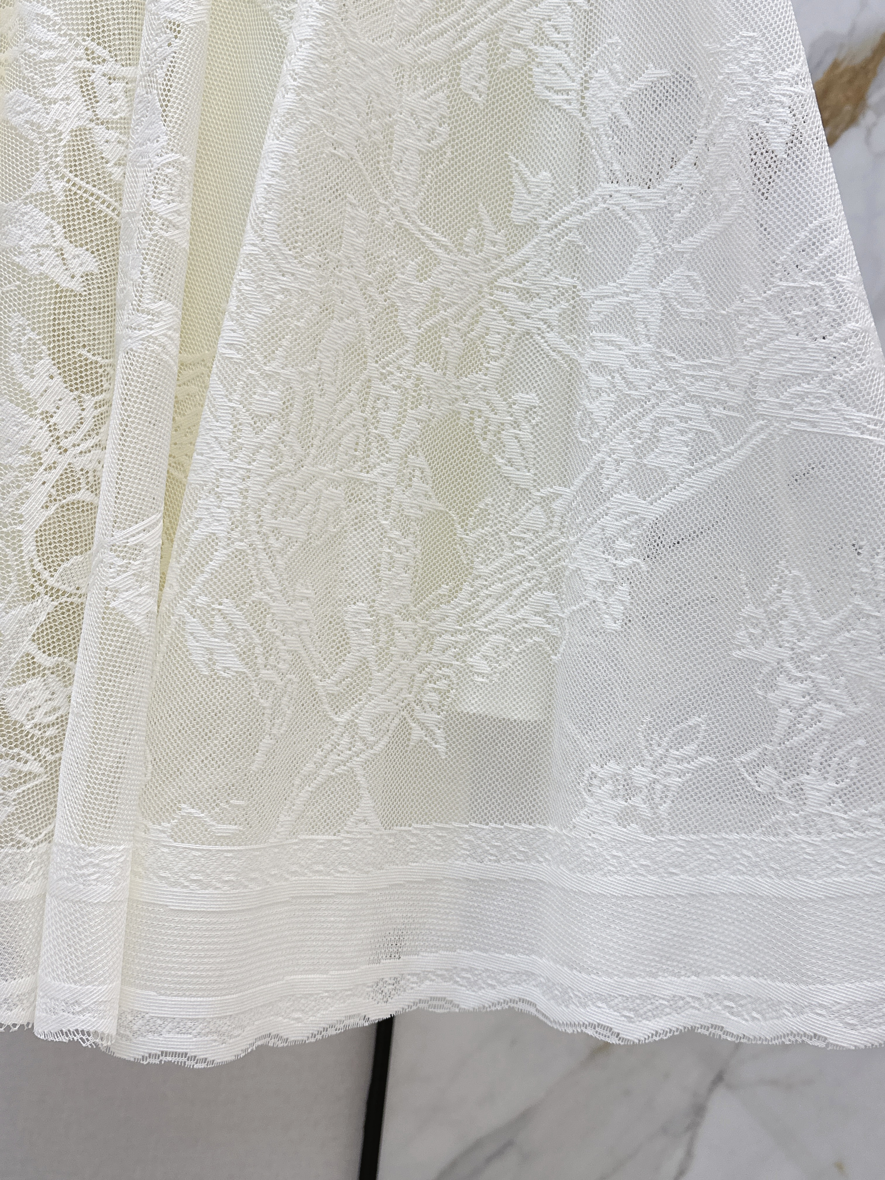 CD 26ss lace skirts
