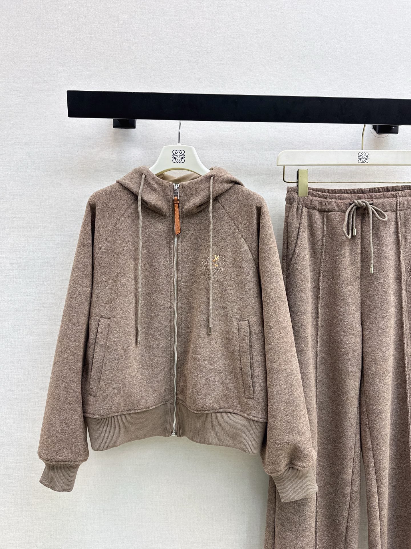 Loe 26ss outfit sets hooded jacket +pant