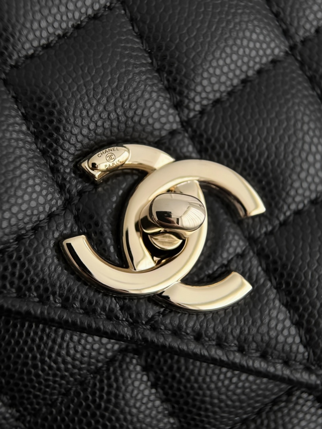 Chan 26P coco handle bag