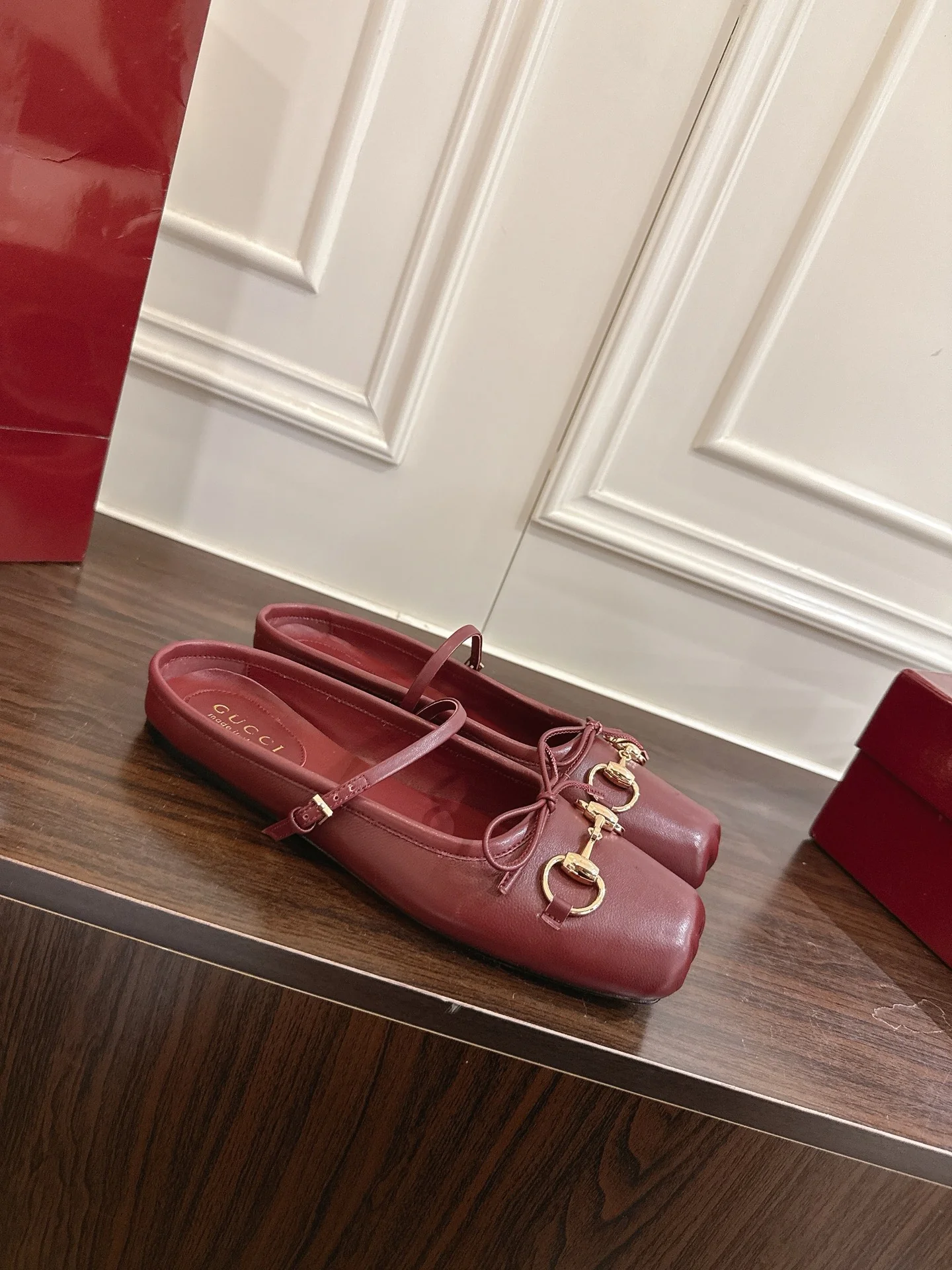 Guc 25fw mules