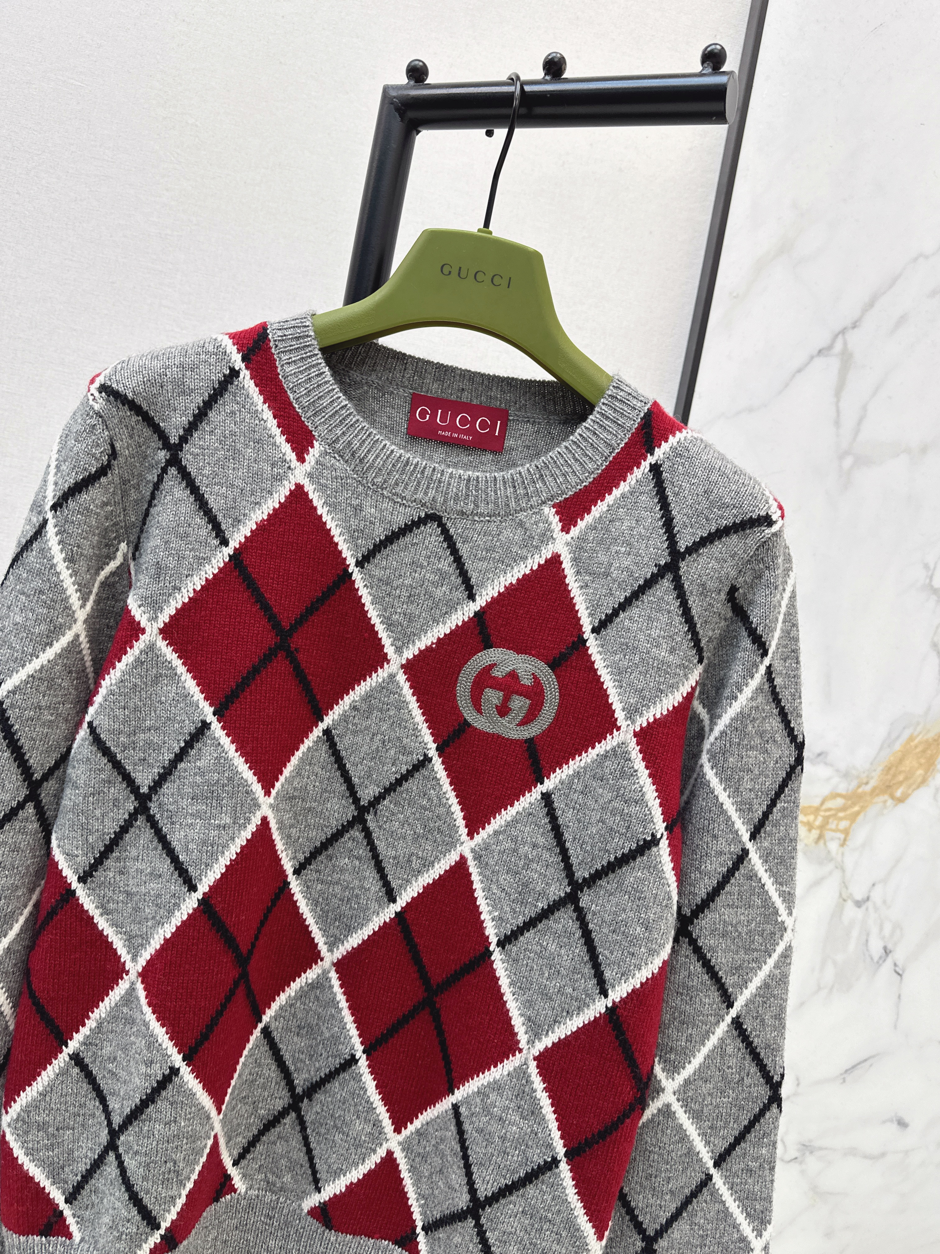 Guc 26ss diamond pattern knitwear