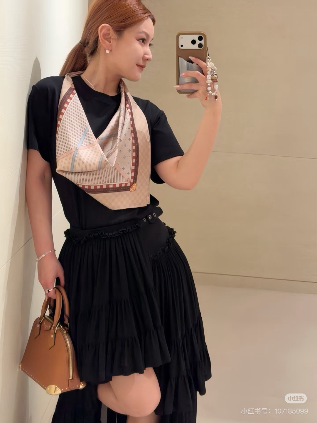 Loui 26ss scarf t-shirt