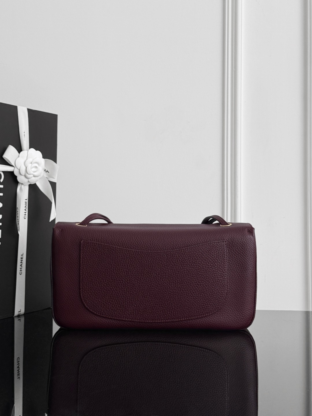 Chan 26S maxi flap bag