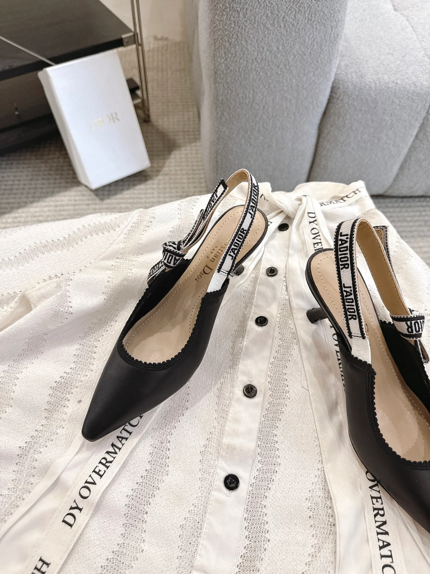 CD 25fw kitten slingback heels
