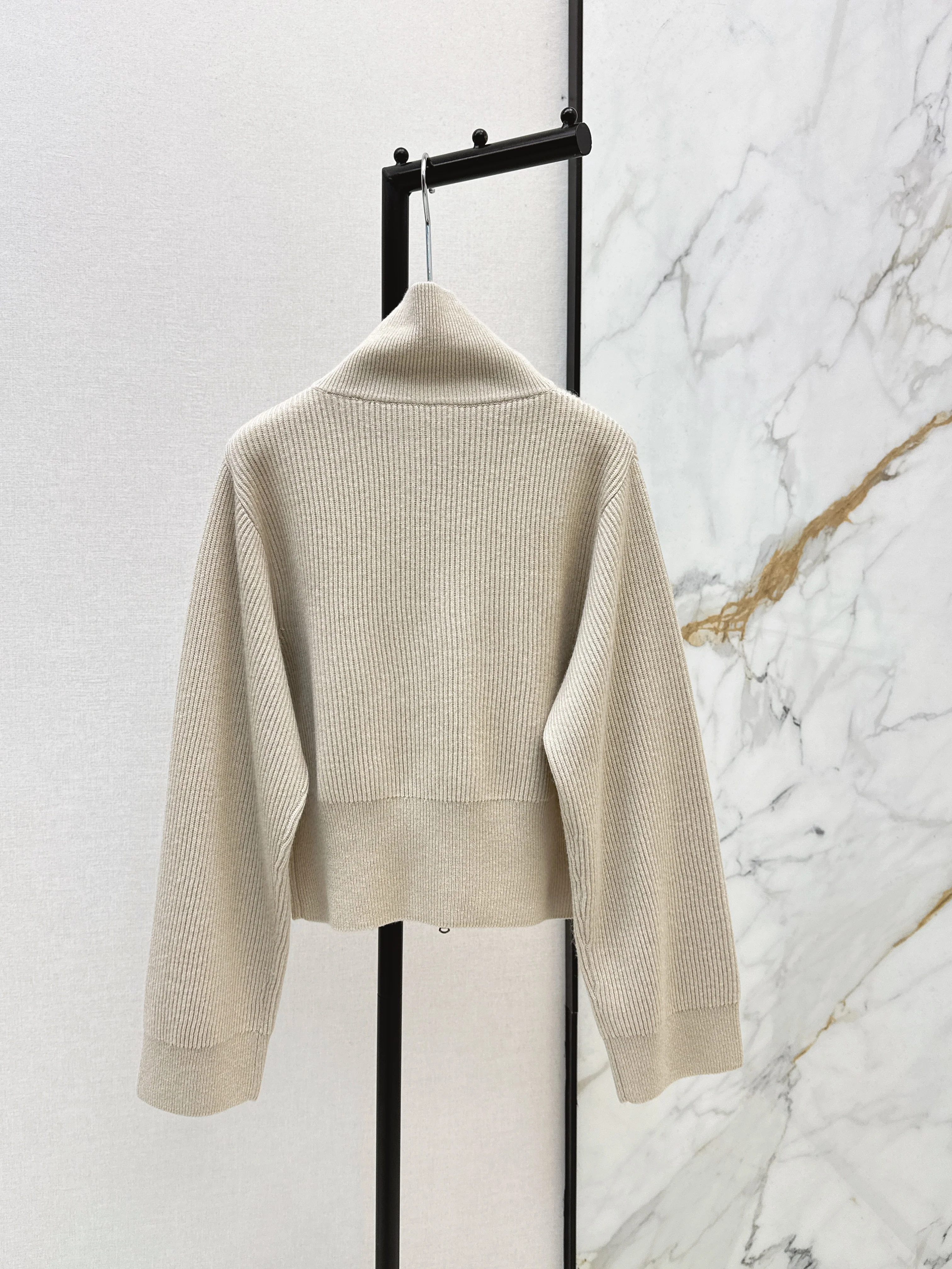 Brun 26ss zip-up sweater
