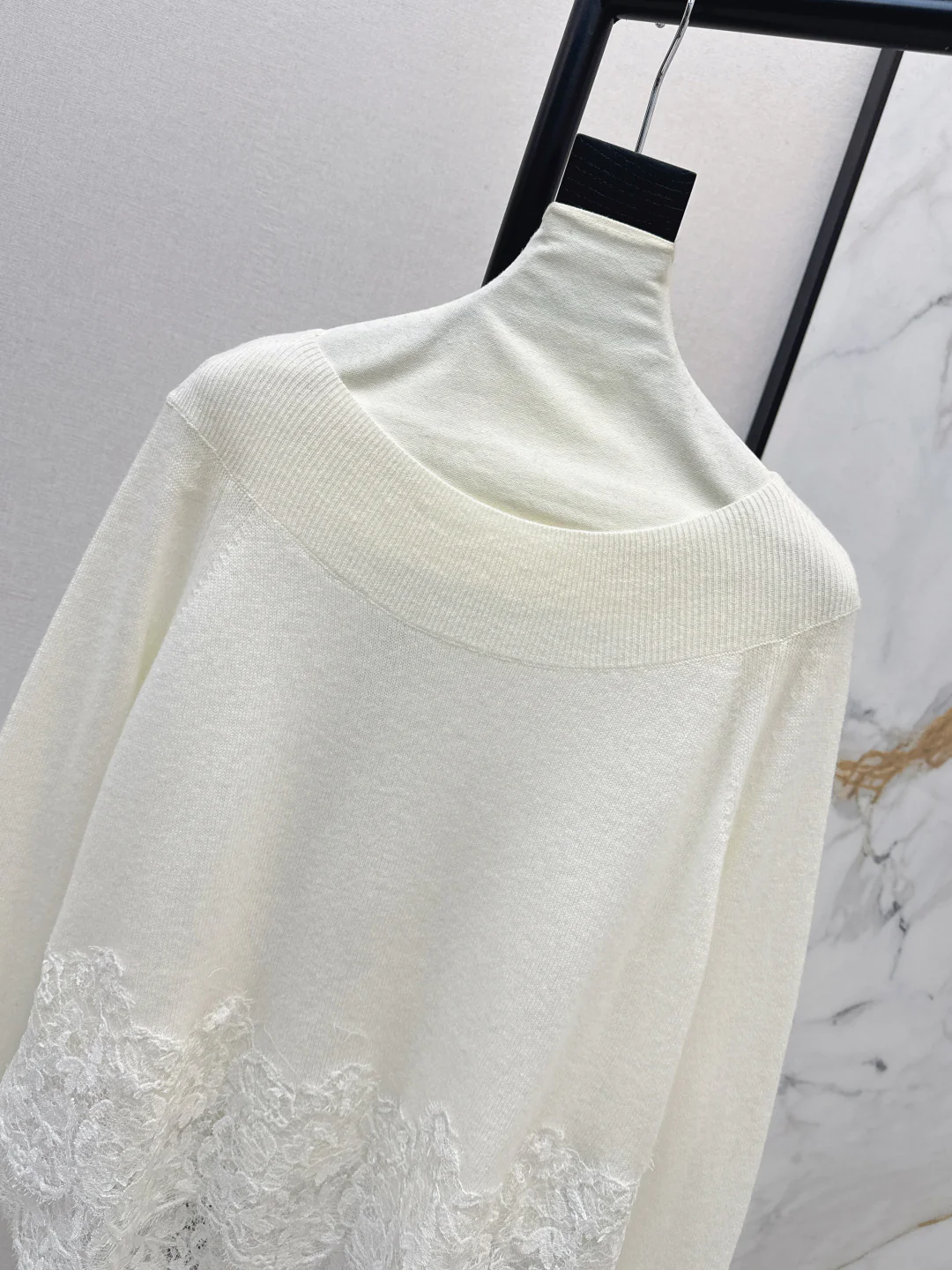 ES 26ss embroidery lace sweater