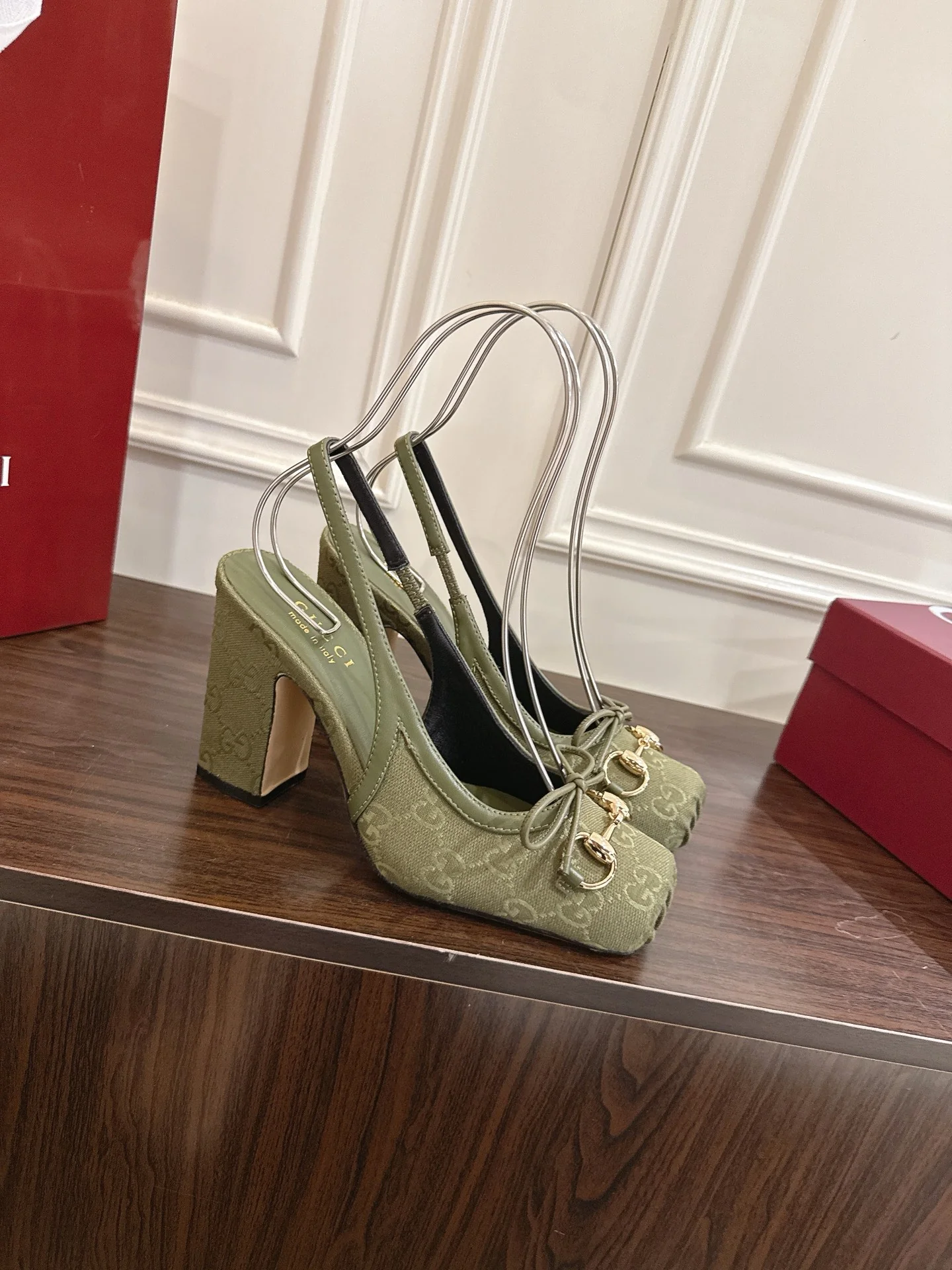 Guc 25fw pumps
