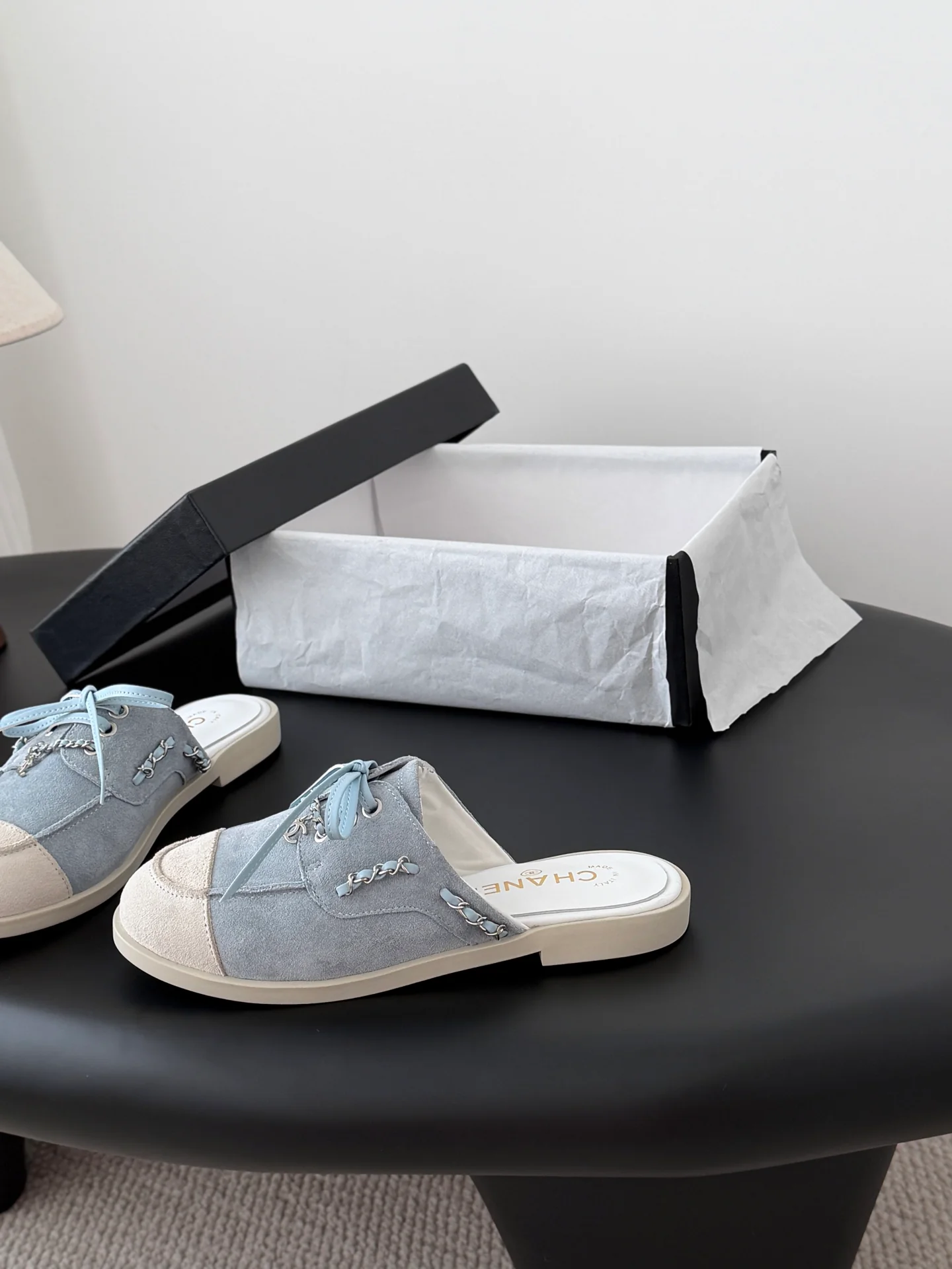 Chan 26ss slip-on shoes