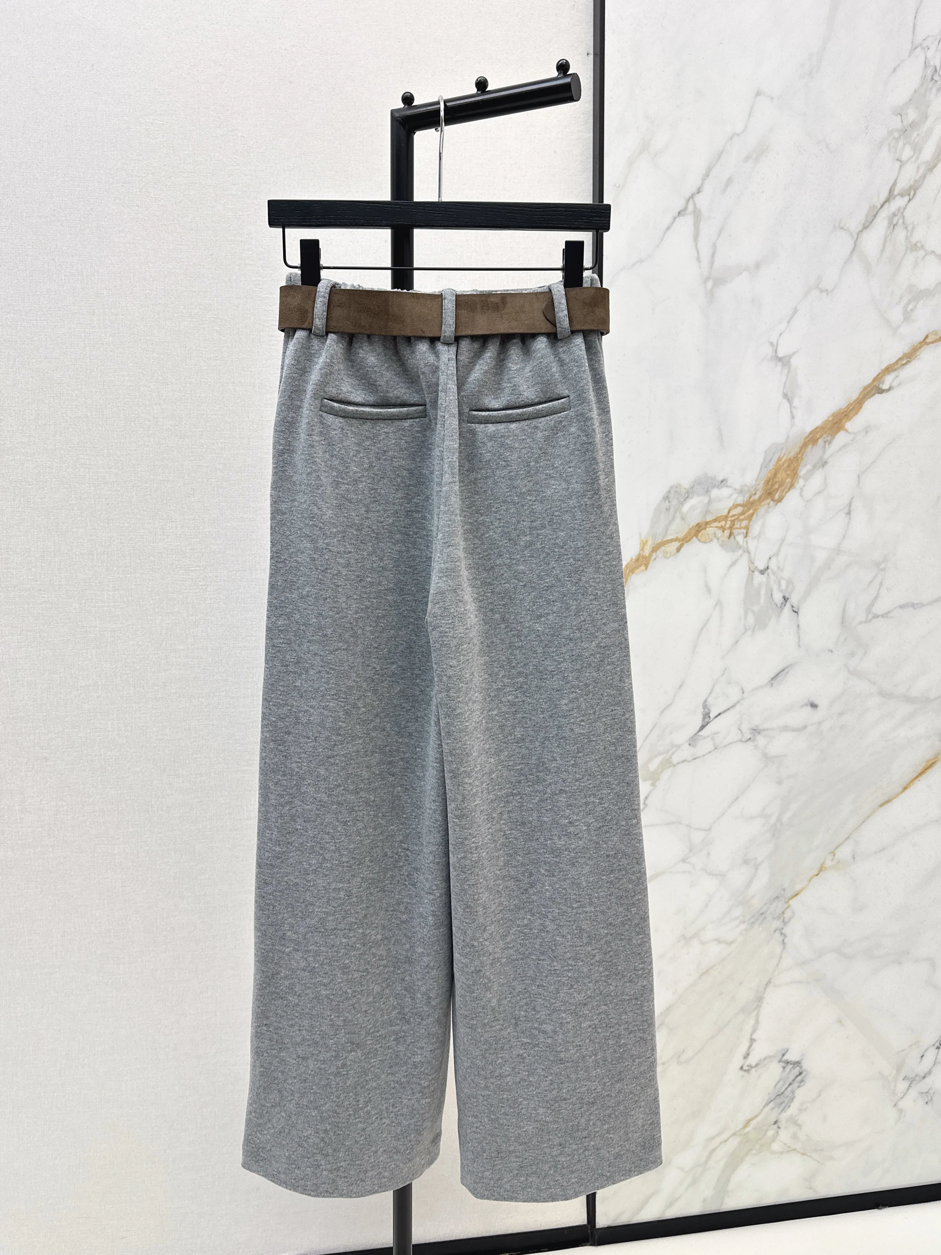 Brun 26ss straight pants with belted