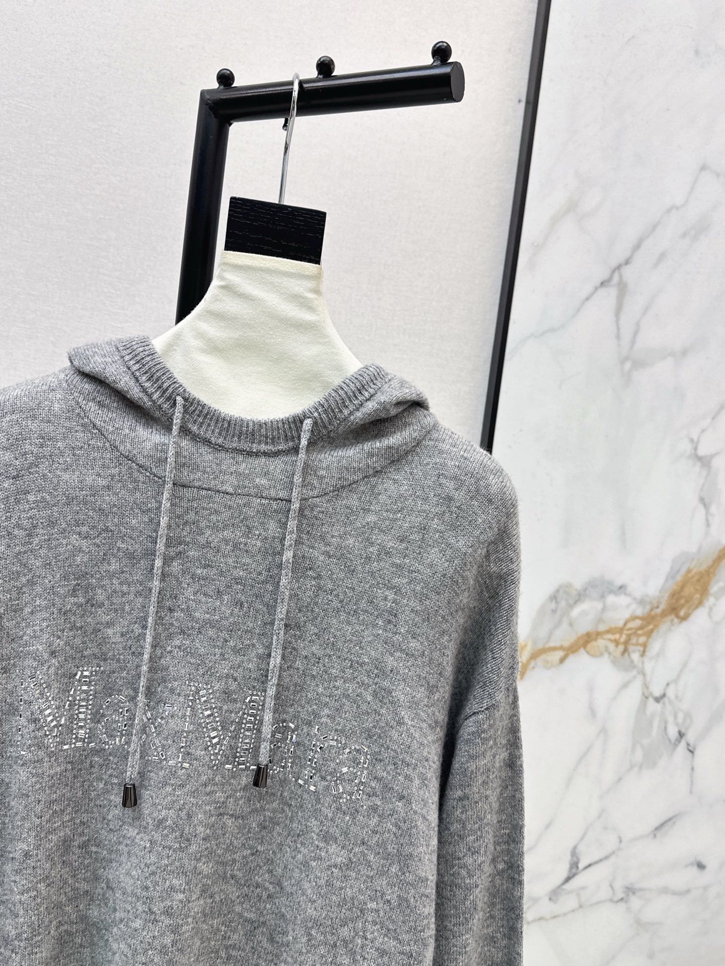 Max 26ss rhinestone hooded sweater