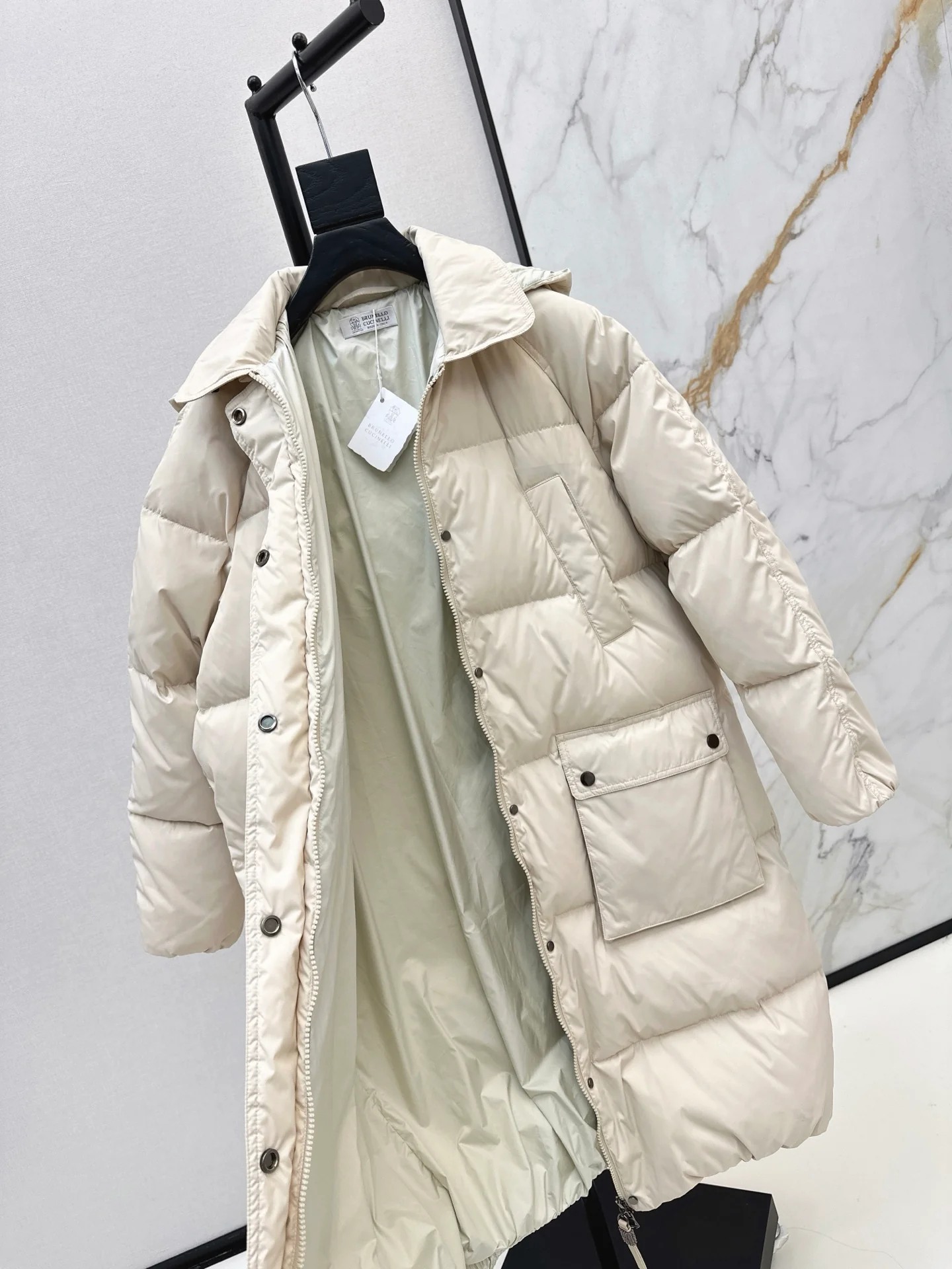 Brun 25fw down jacket