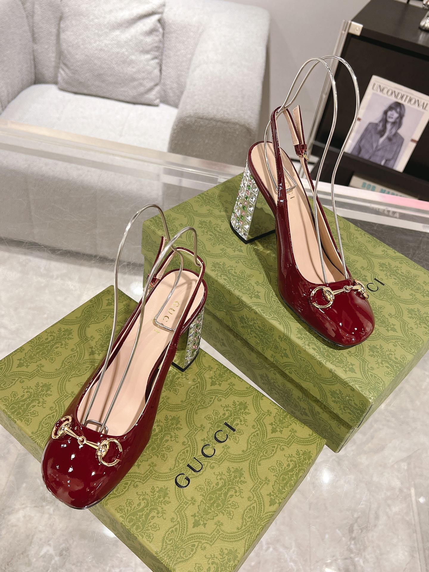 Gucc 26ss rhinestone slingback chunky high heel