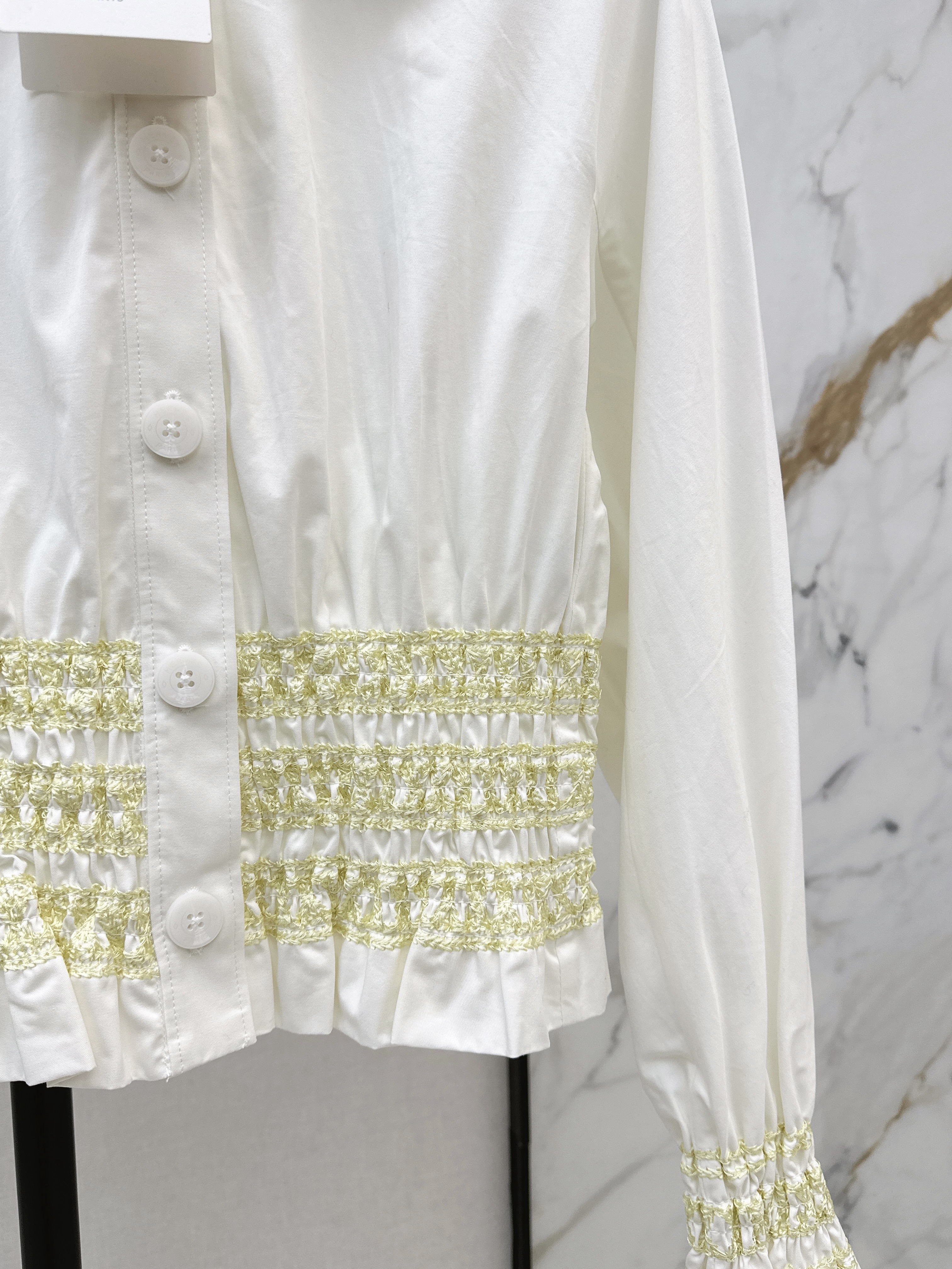 Her 26ss  puff sleeve shirts