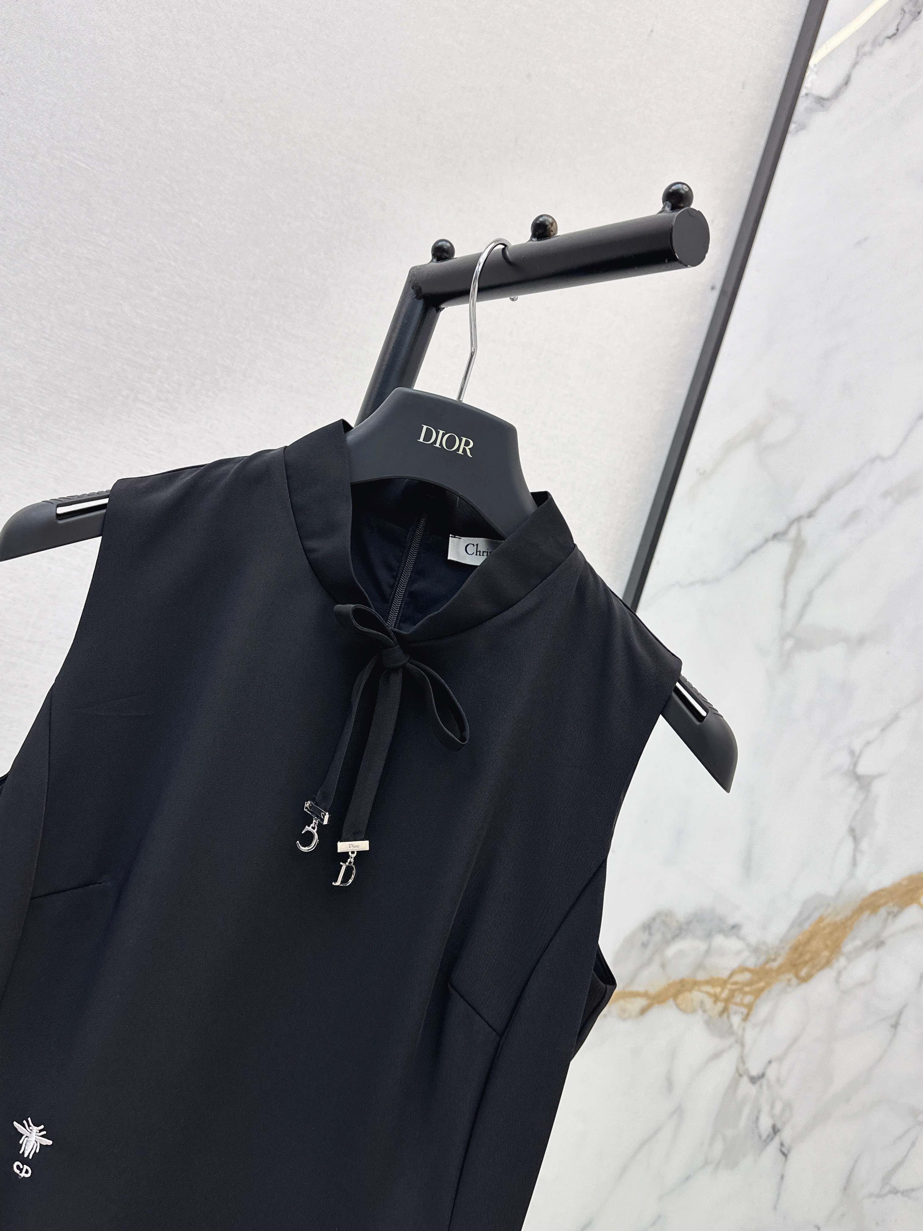 CD 26ss sleeveless mini dress
