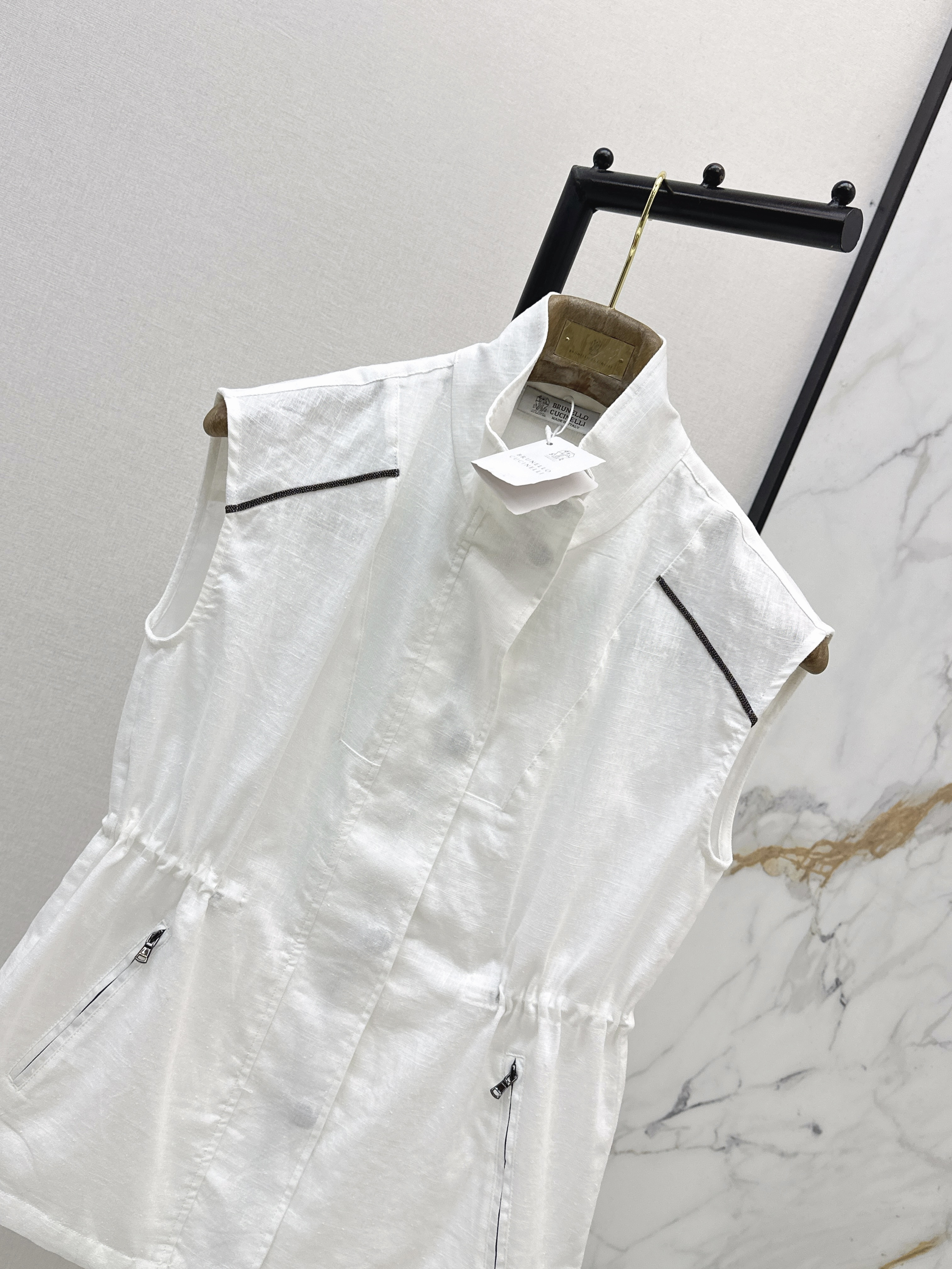 Brun 26ss drawstring waistcoat