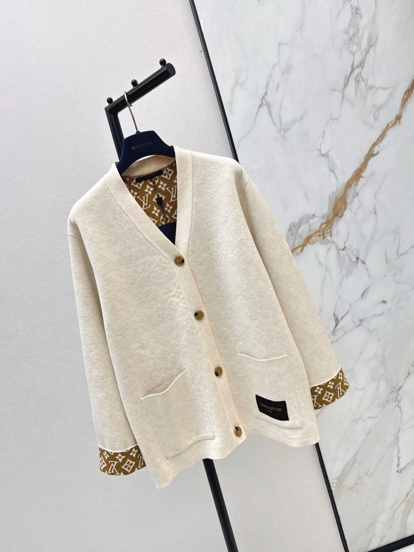 Louis 25fw knit cardigan