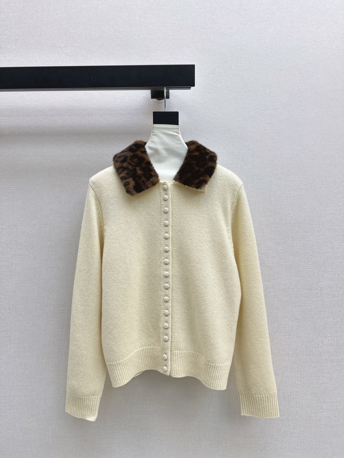 Miu 25fw wool cardigan