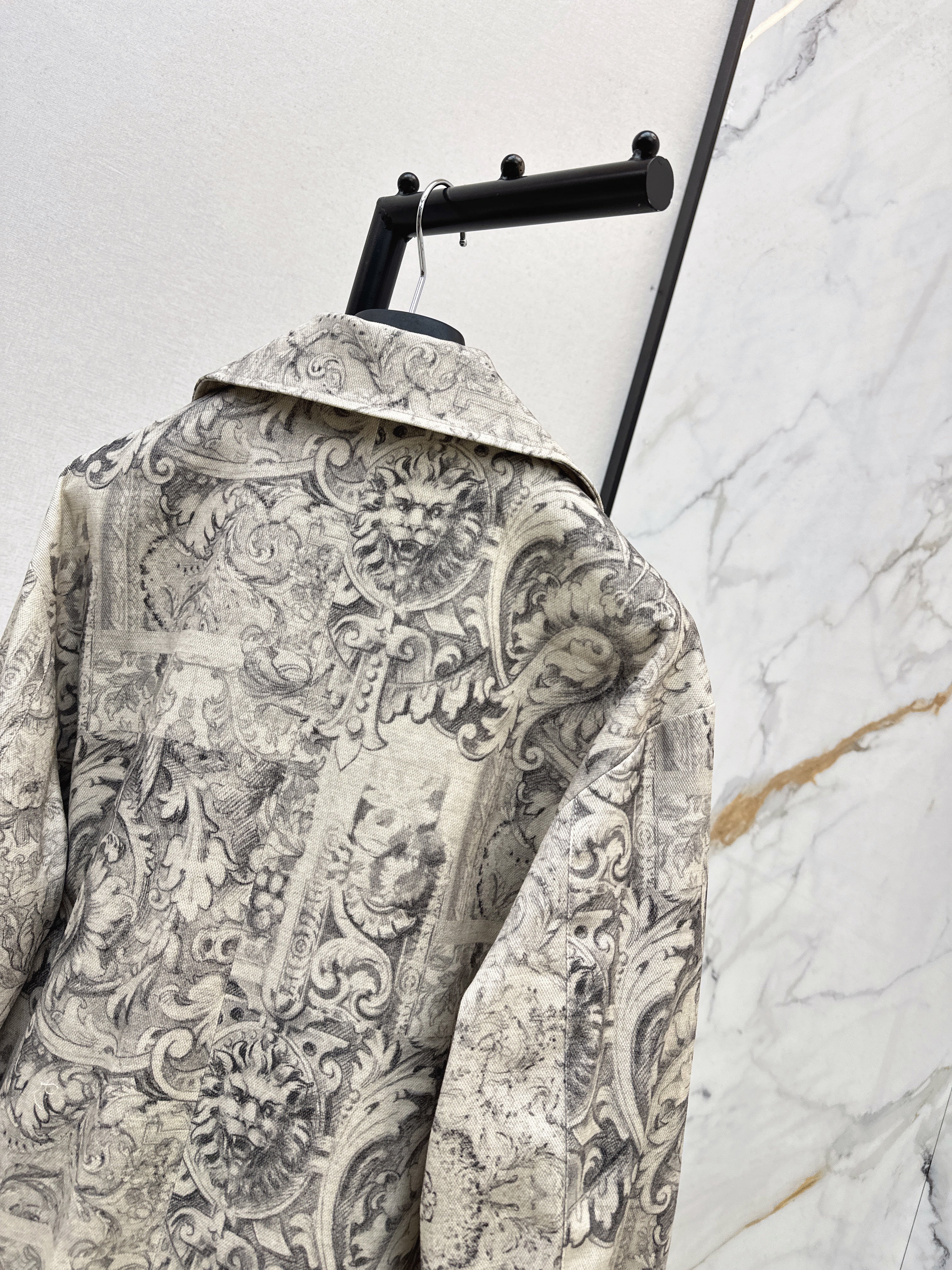 CD 26ss print denim overcoats