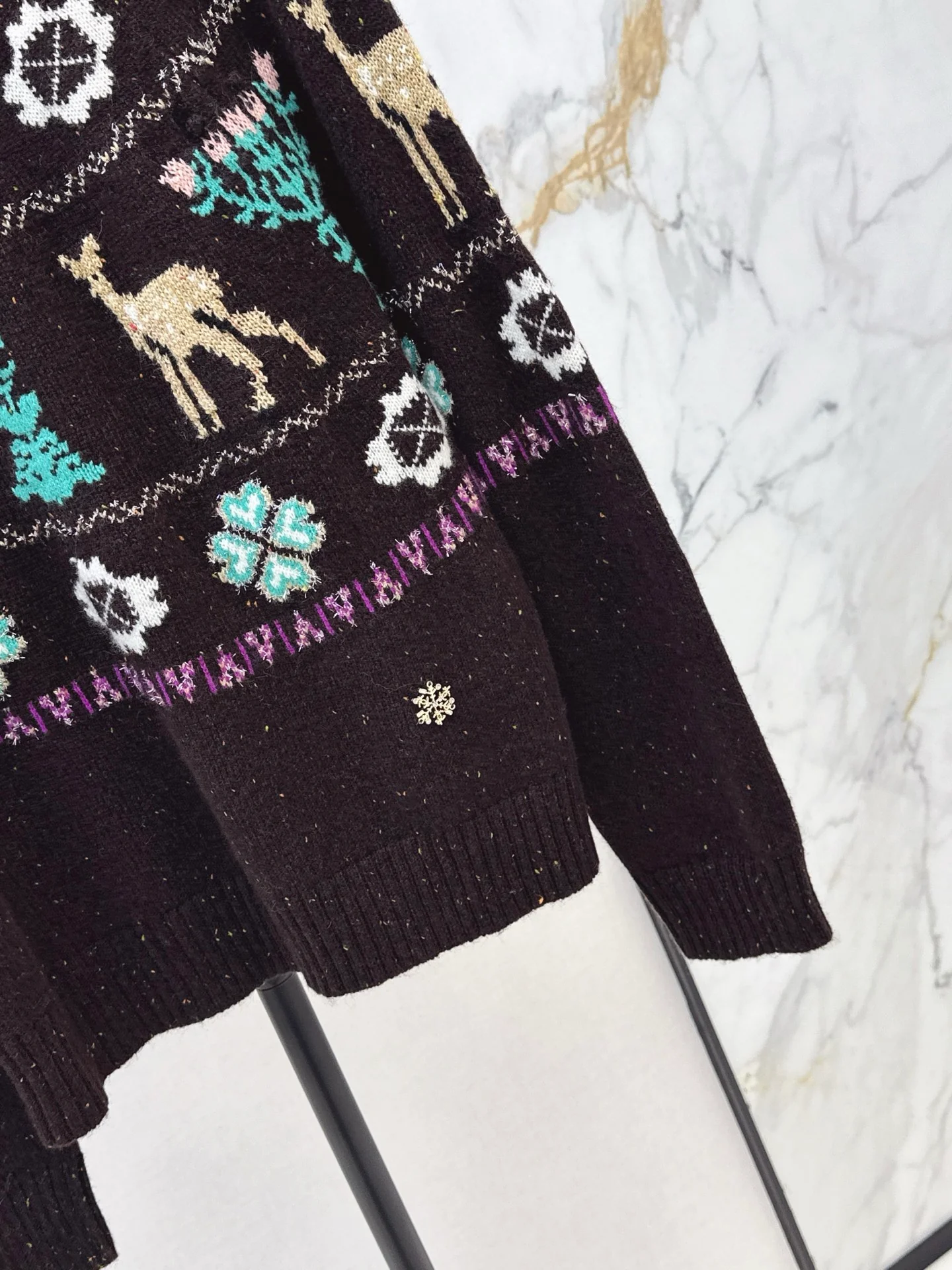 Chan 25fw christmas sweater