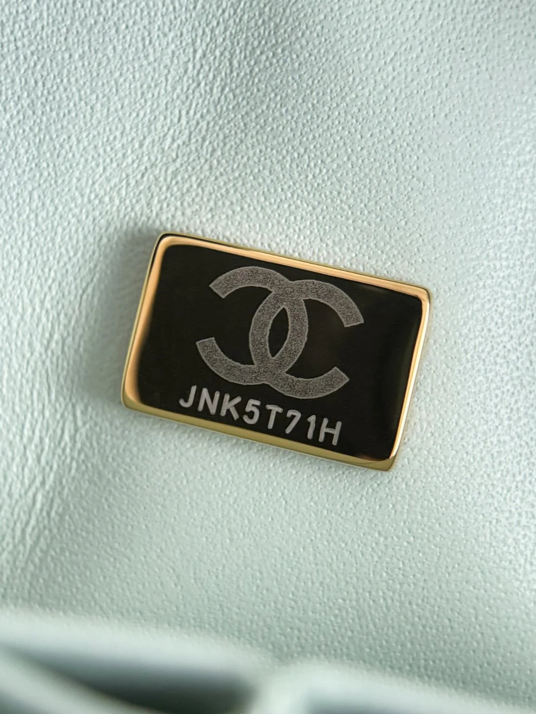 Chan cf25 chain shoulder bag