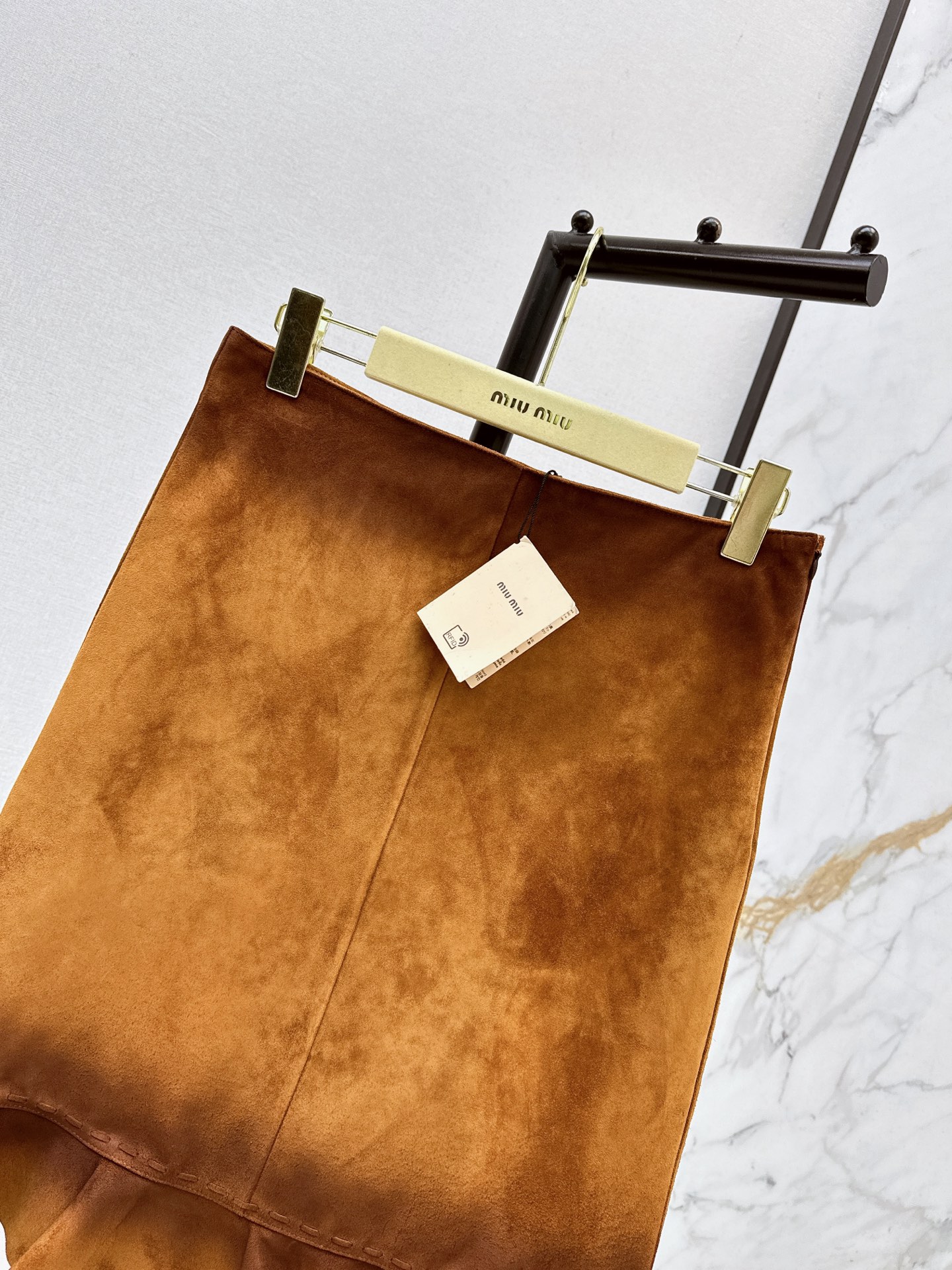 Miu 26ss suede leather skirt