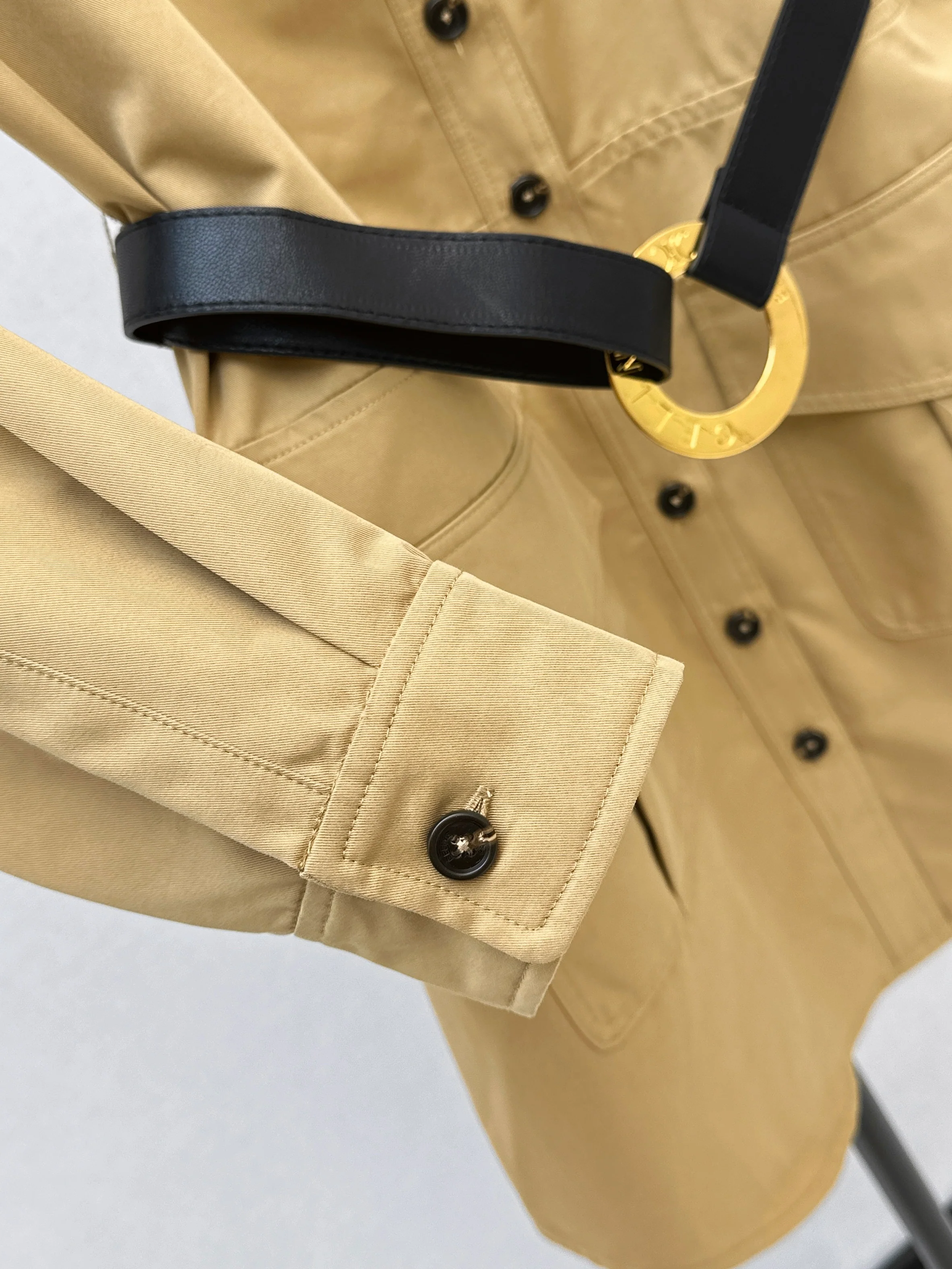 Celi 26ss dress with belted