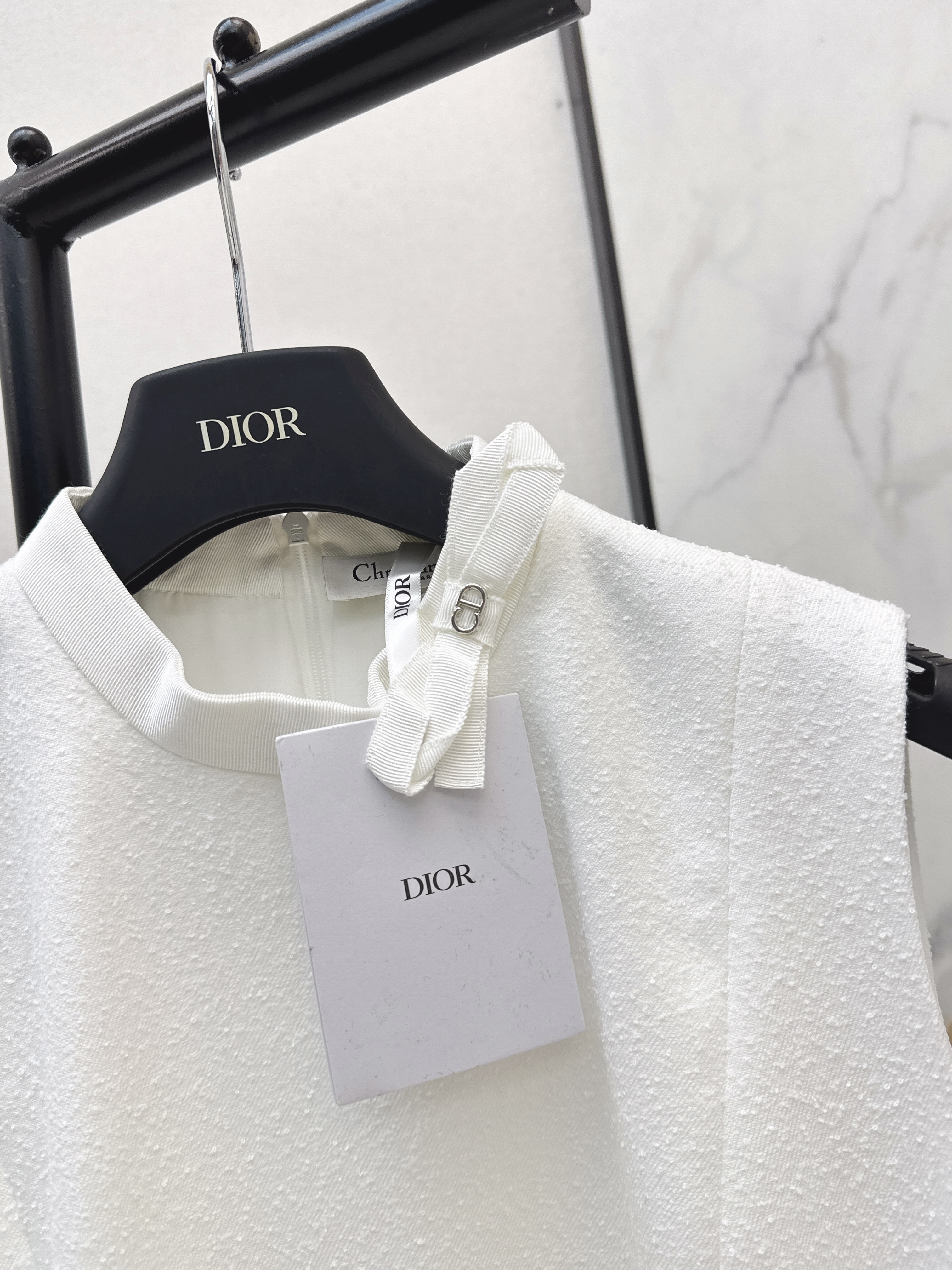 CD 26ss bow sleeveless dress