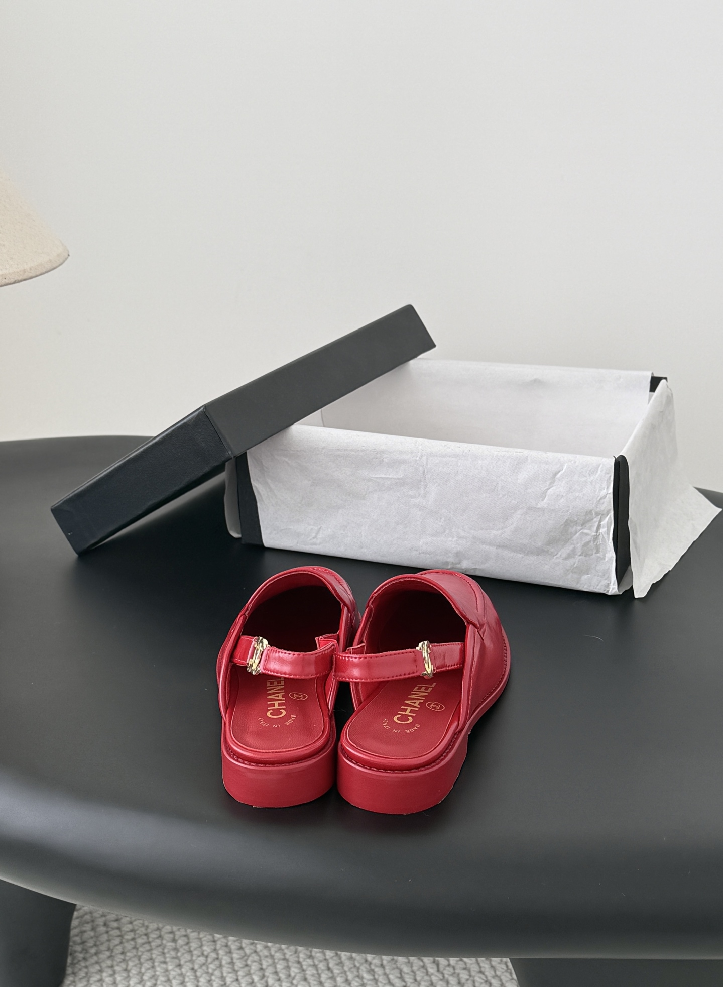 Chan 26ss slingblack loafers