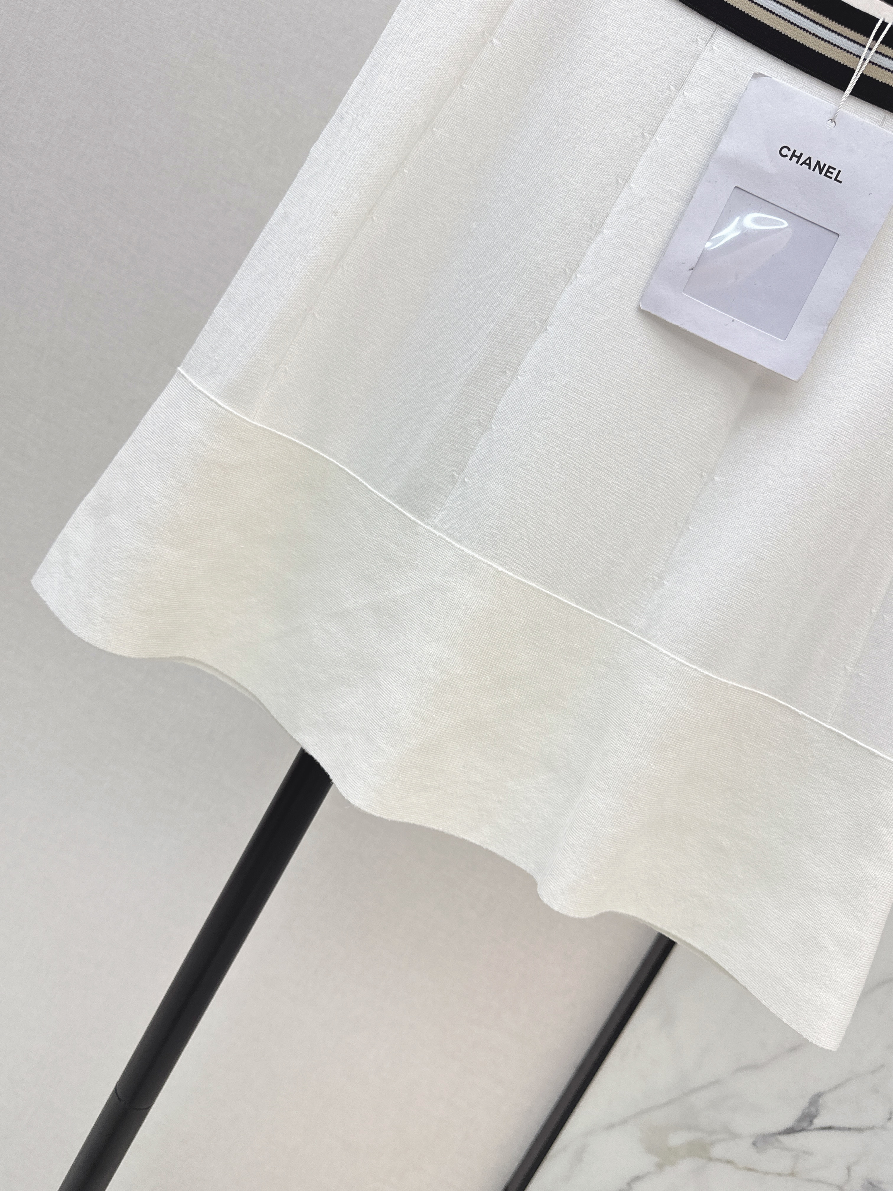 Chan 26ss A-line skirt