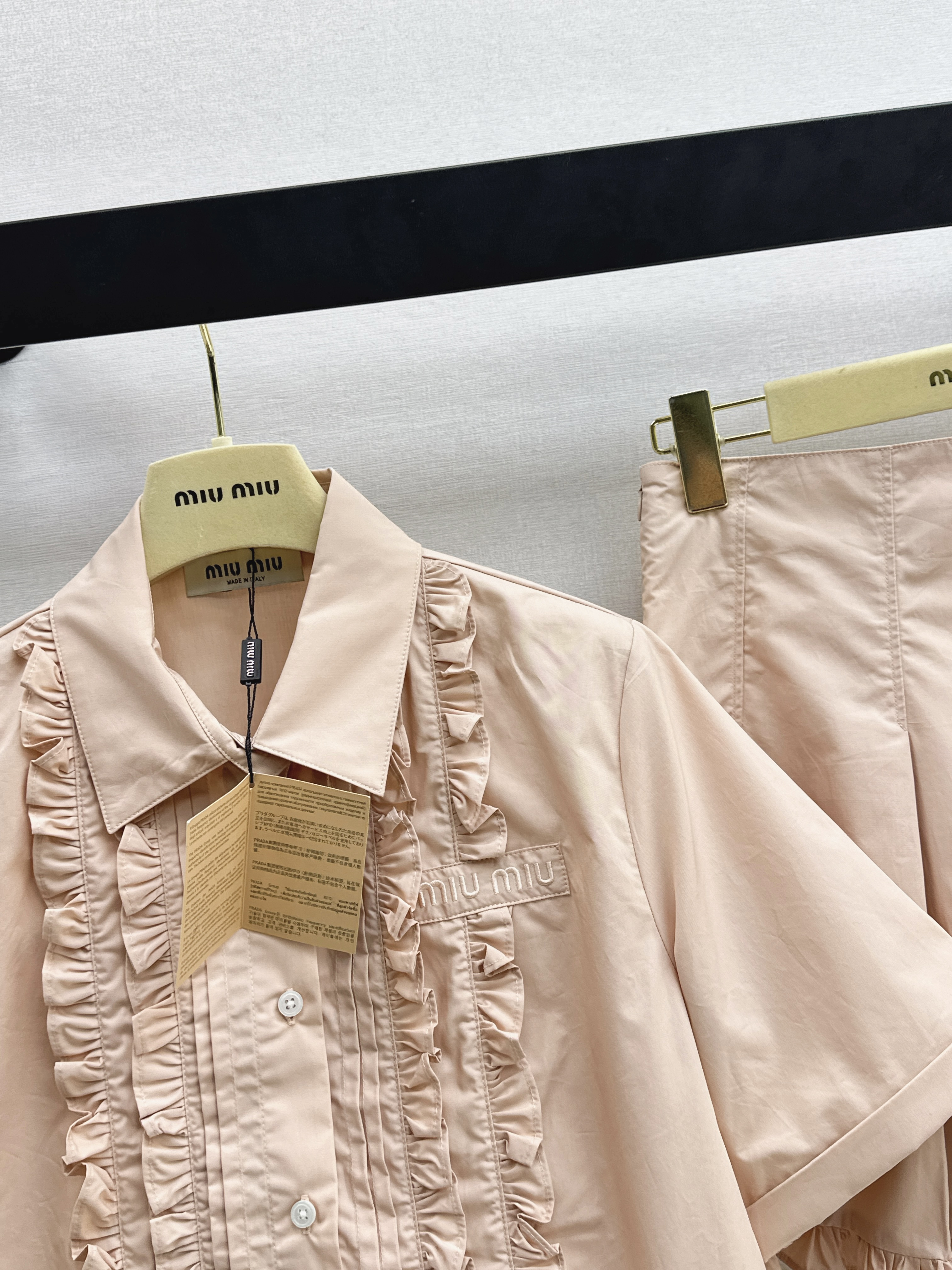 Miu 26ss ruffle shirt skirt sets