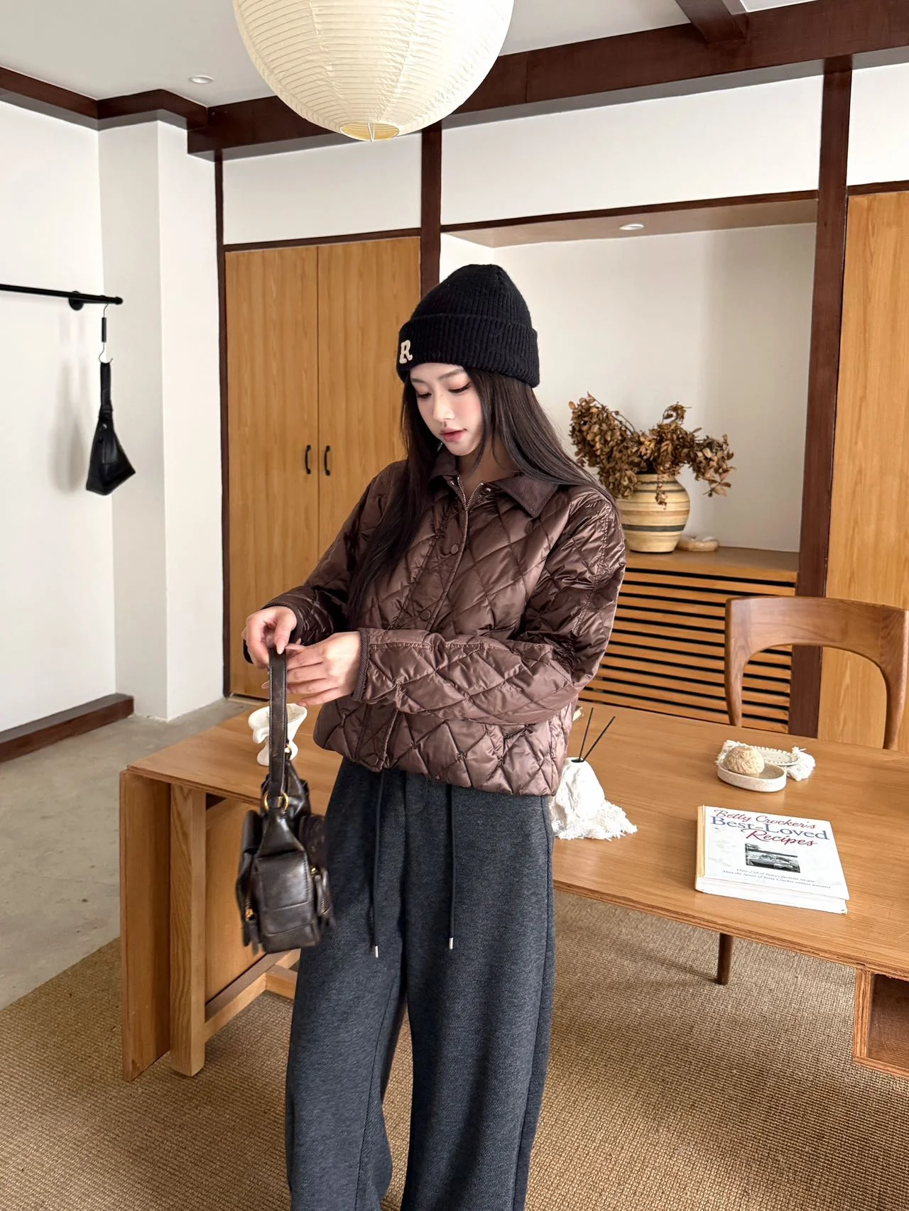 Brun 25fw down jacket