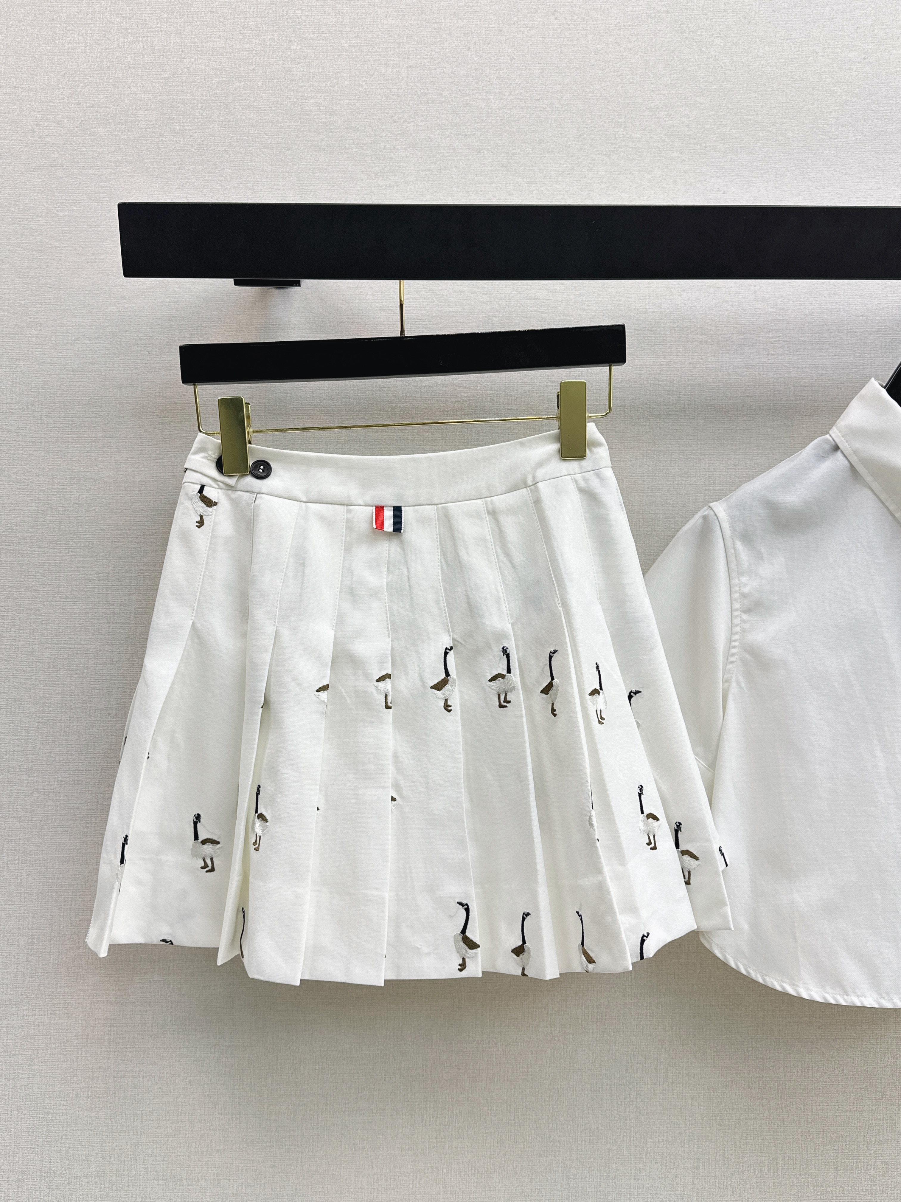 Thom 26ss shirt embroidery skirt set